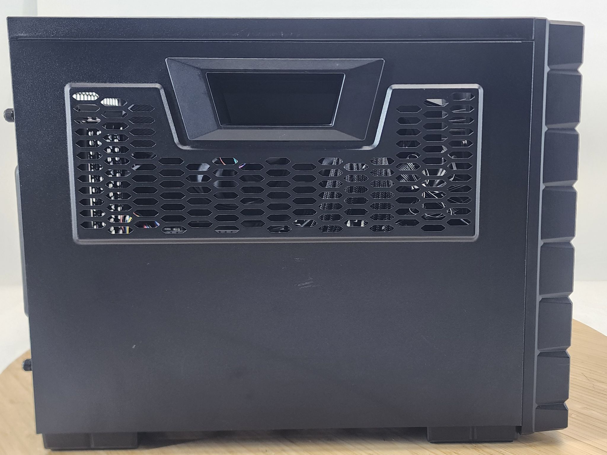 Gaming PC Ryzen 7 7700X 16GB RAM 1TB SSD RX 6750 XT 12GB Windows 11 Computer