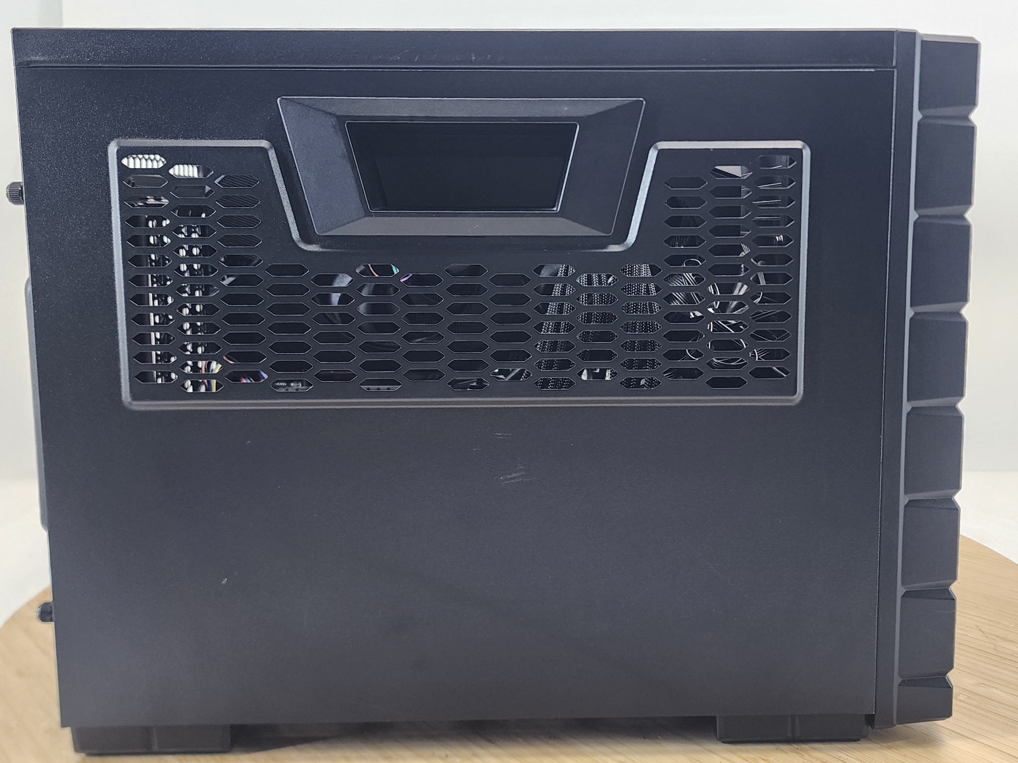 Gaming PC Ryzen 7 7700X 16GB RAM 1TB SSD RX 6750 XT 12GB Windows 11 Computer