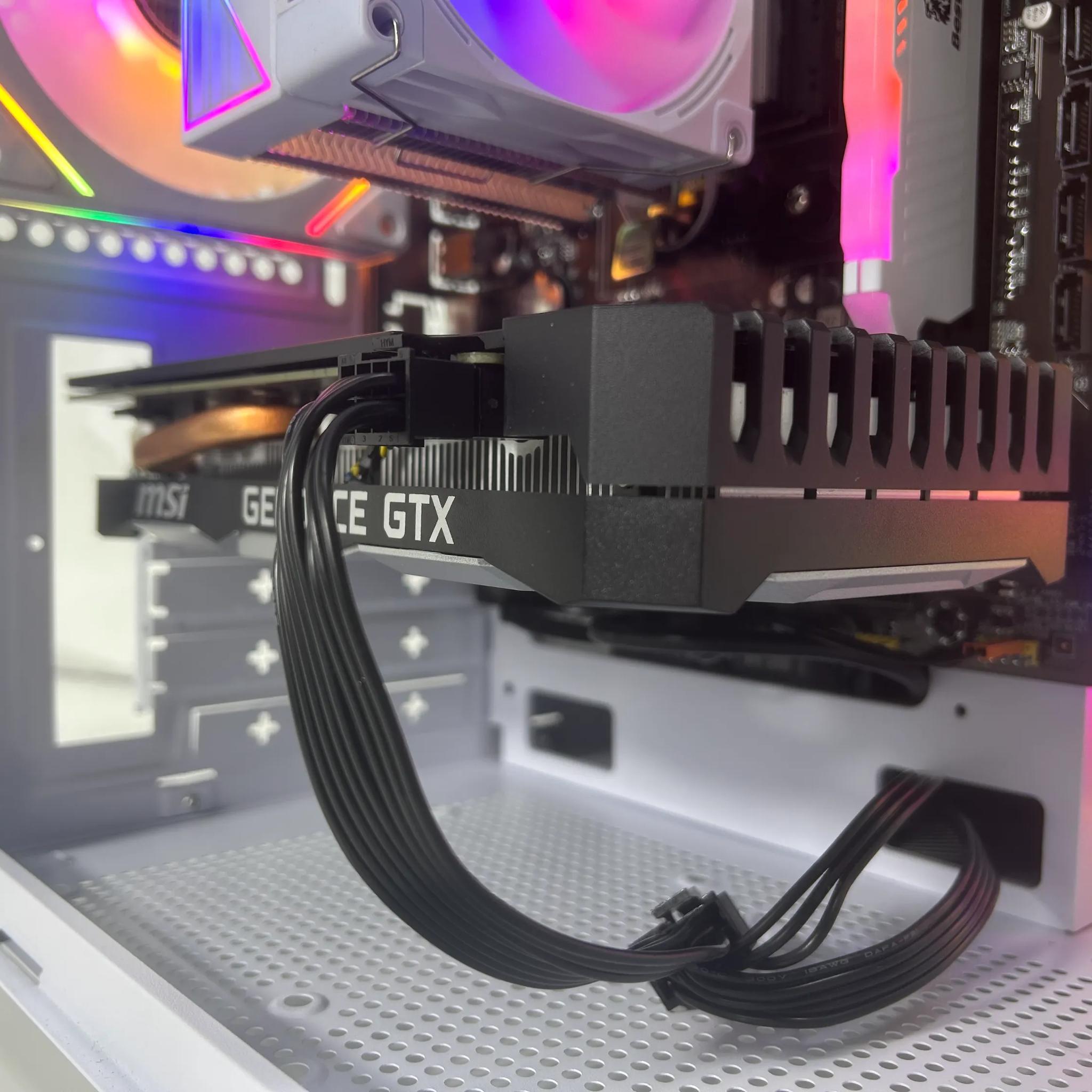 🥶🧊//ICEBERG V3// - Ryzen 5 2600, GTX 1660 Super, 16GB, 1TB SSD🥶🧊