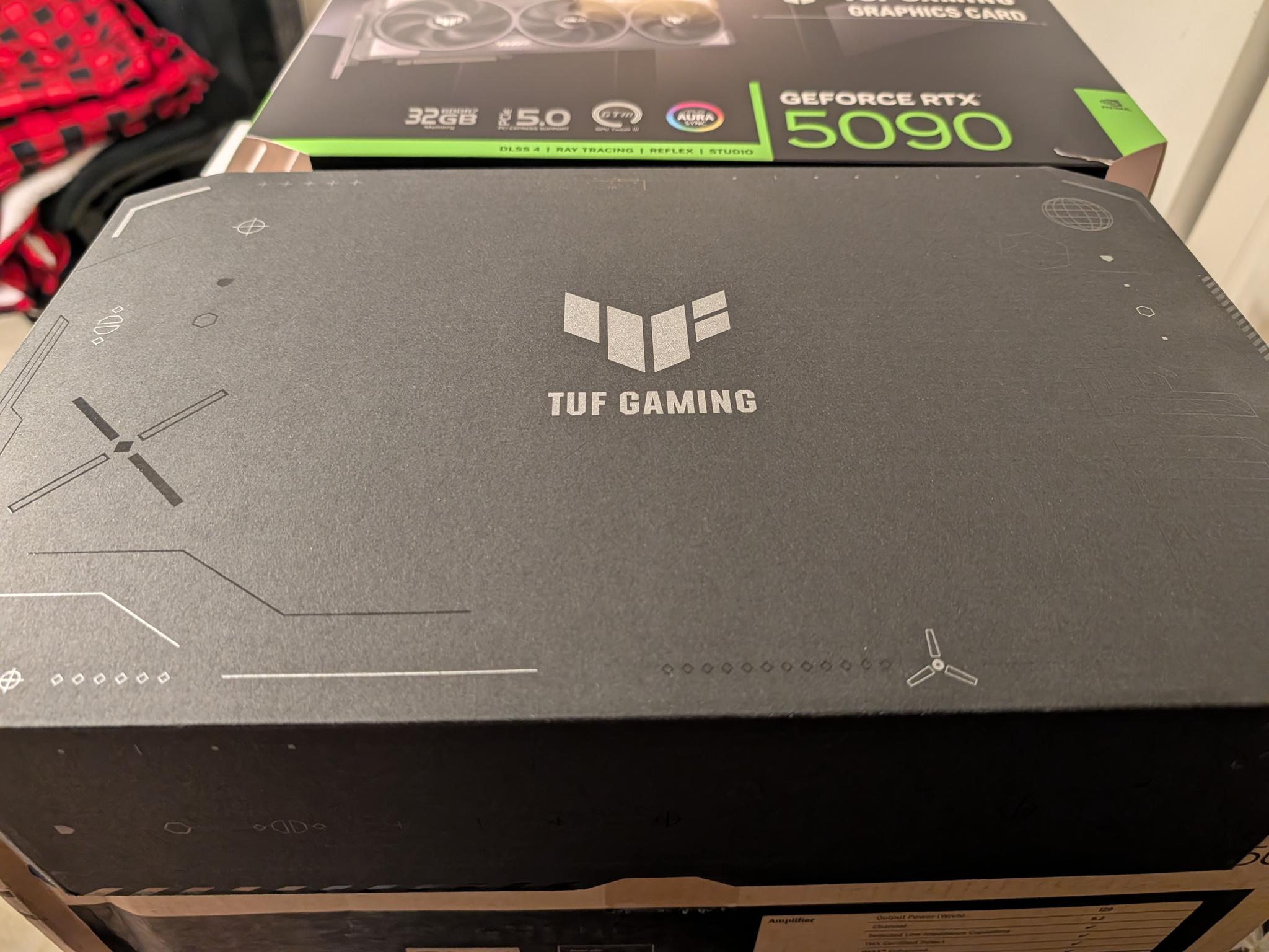 ASUS TUF Gaming GeForce RTX 5090 - Image 3
