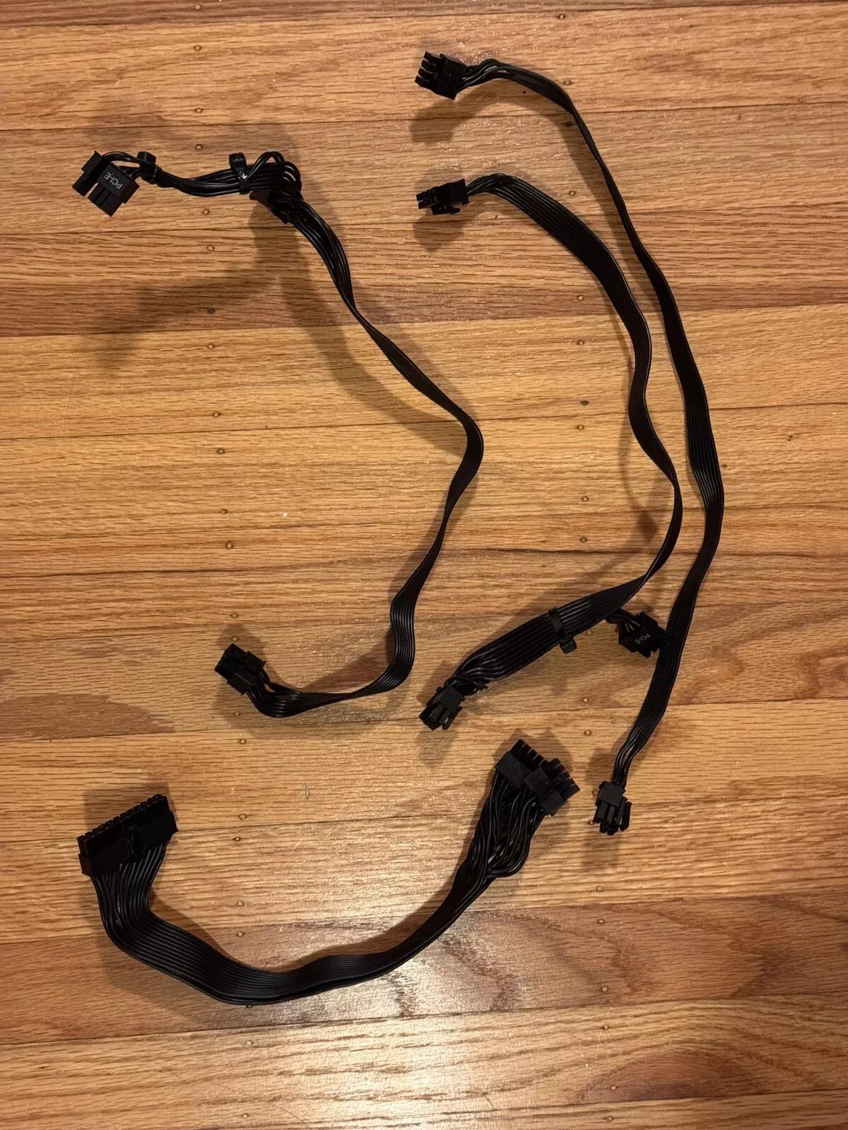 Cooler Master V650 SFX Gold Full Modular 650W Power Supply (Used, Good)