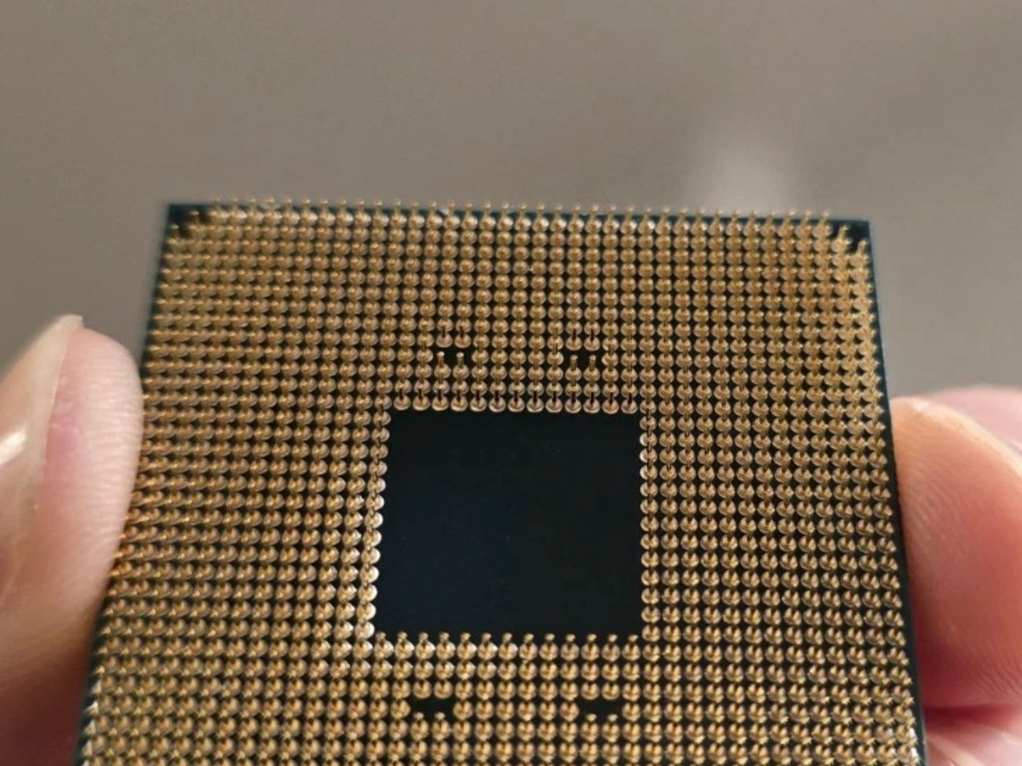 AMD Ryzen 9 3900XT