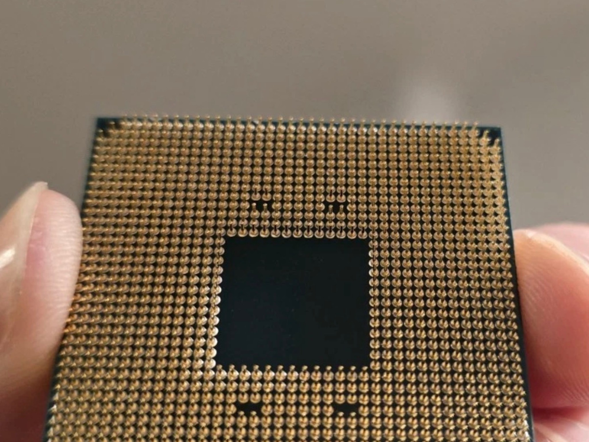 AMD Ryzen 9 3900XT