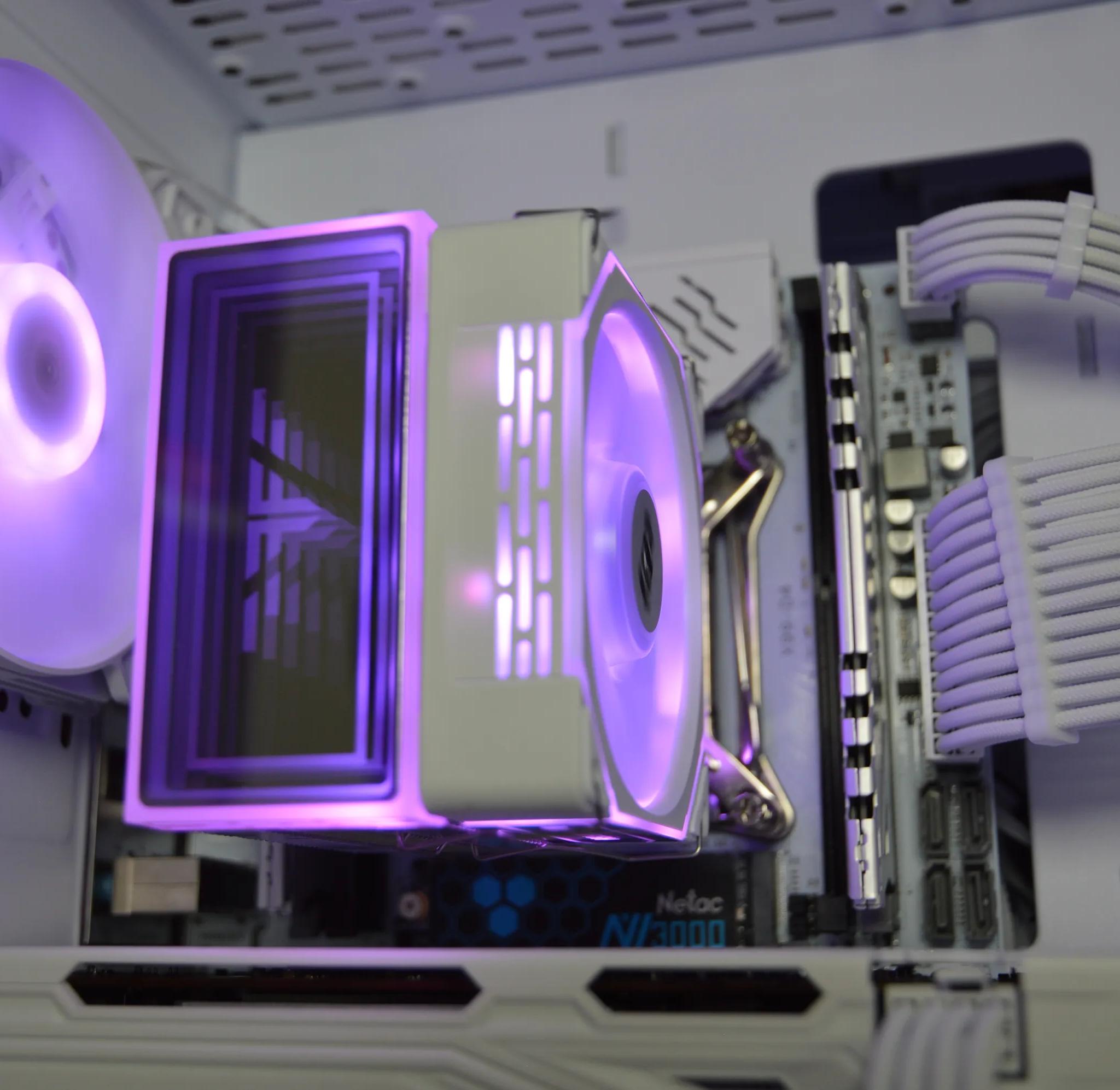 ⚪⚪| RX 580 8GB | INTEL XEON E5 2670 V3 | 16GB RAM | 1TB SSD | Ice Frost |
