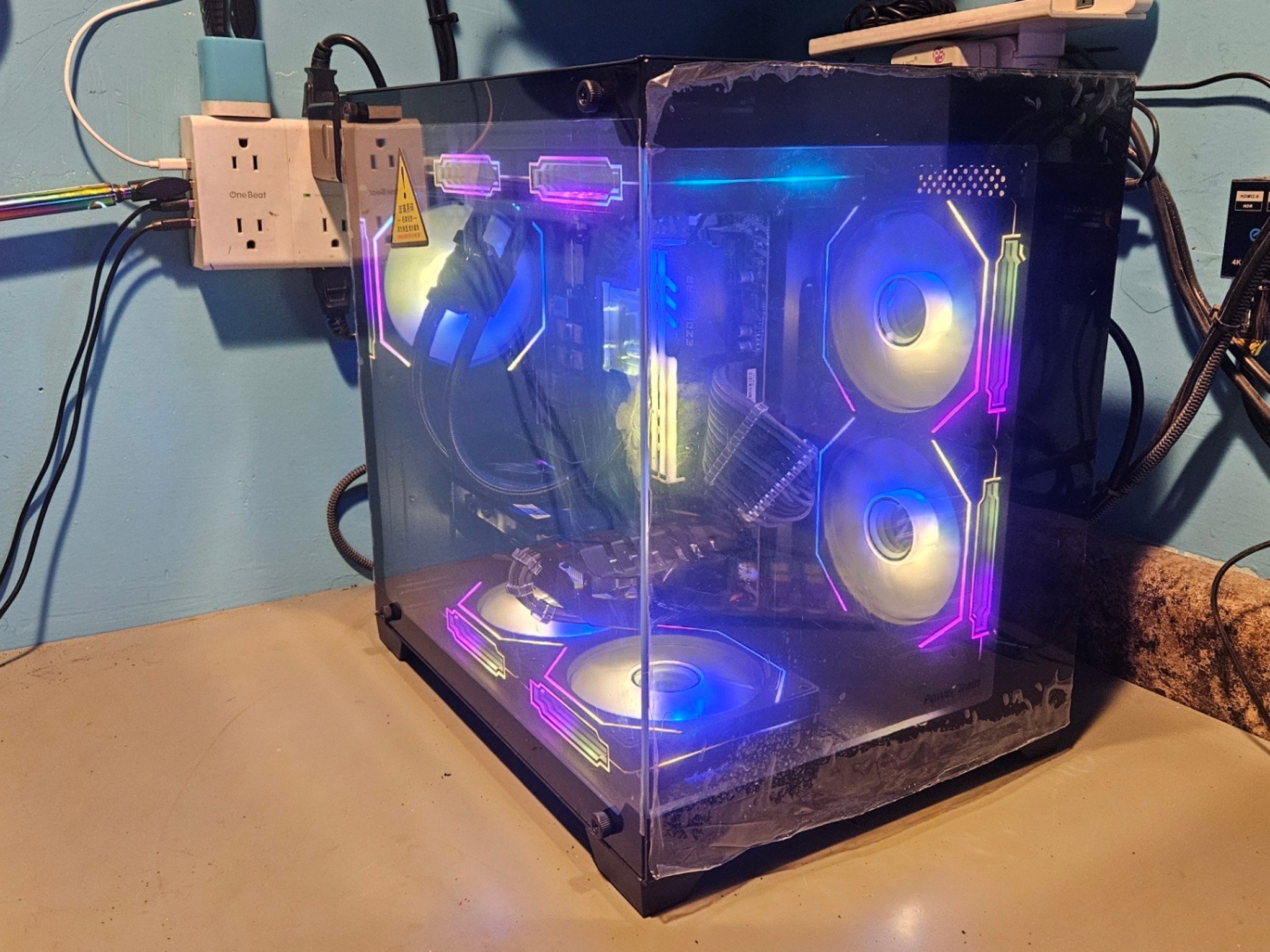 Power Train PT-G777B Ryzen 7 5800X/RX 6600M/32gigs DDR4