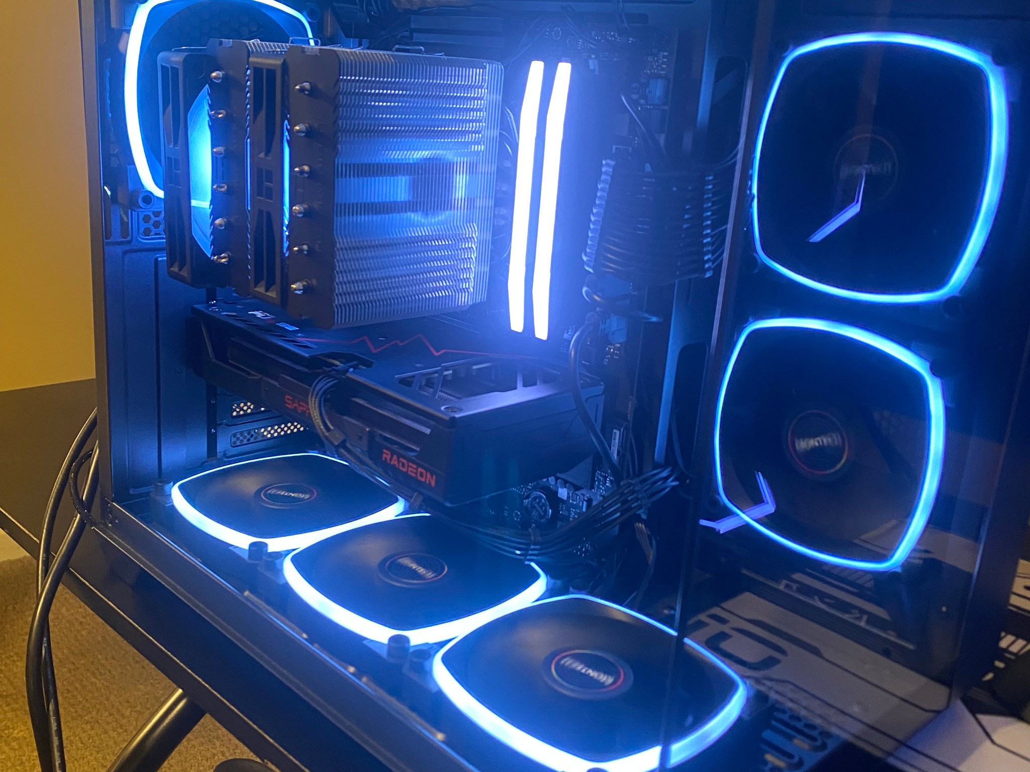 FULL AMD GAMING PC | RYZEN 5 7600X3D | RADEON RX 9060 XT 16GB | 32GB DDR5 | 2TB
