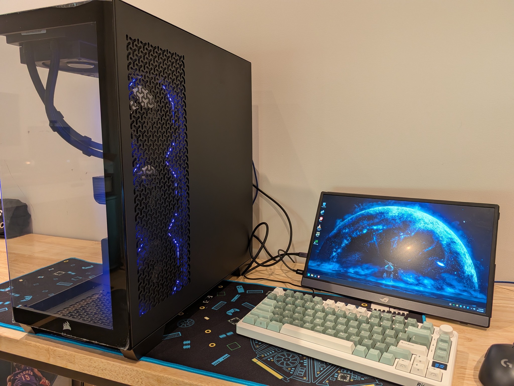 4K Elden Lord - RTX 5070 Ti, Ryzen 7 7800X3D, 32 GB DDR5 RAM, 2 TB Gen 4 NVME, Liquid Cooled, RGB