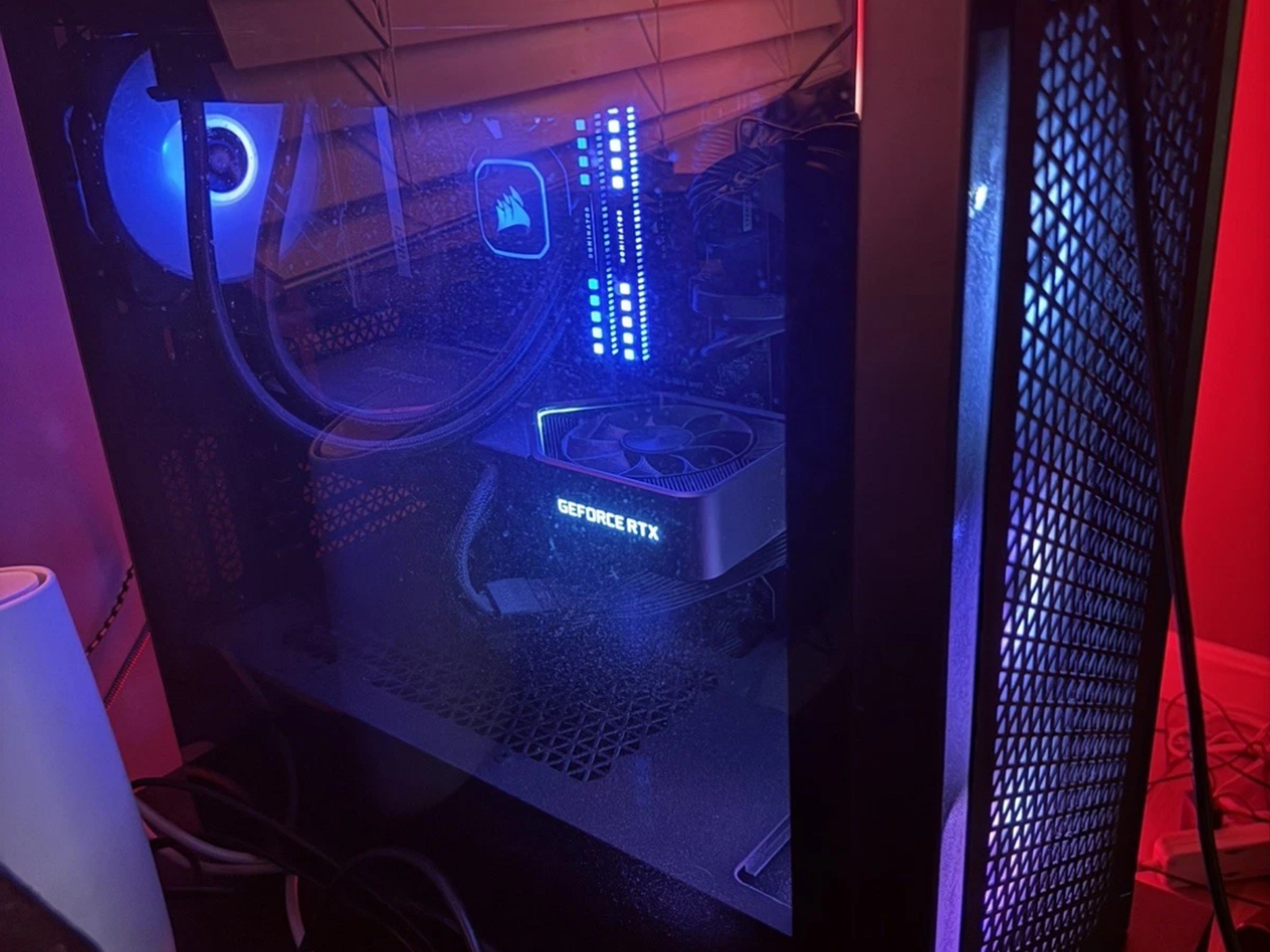 Corsair Vengeance i7300, 3080 GPU, i9 12900k, 32GB DDR5 RAM Windows 11 Gaming PC