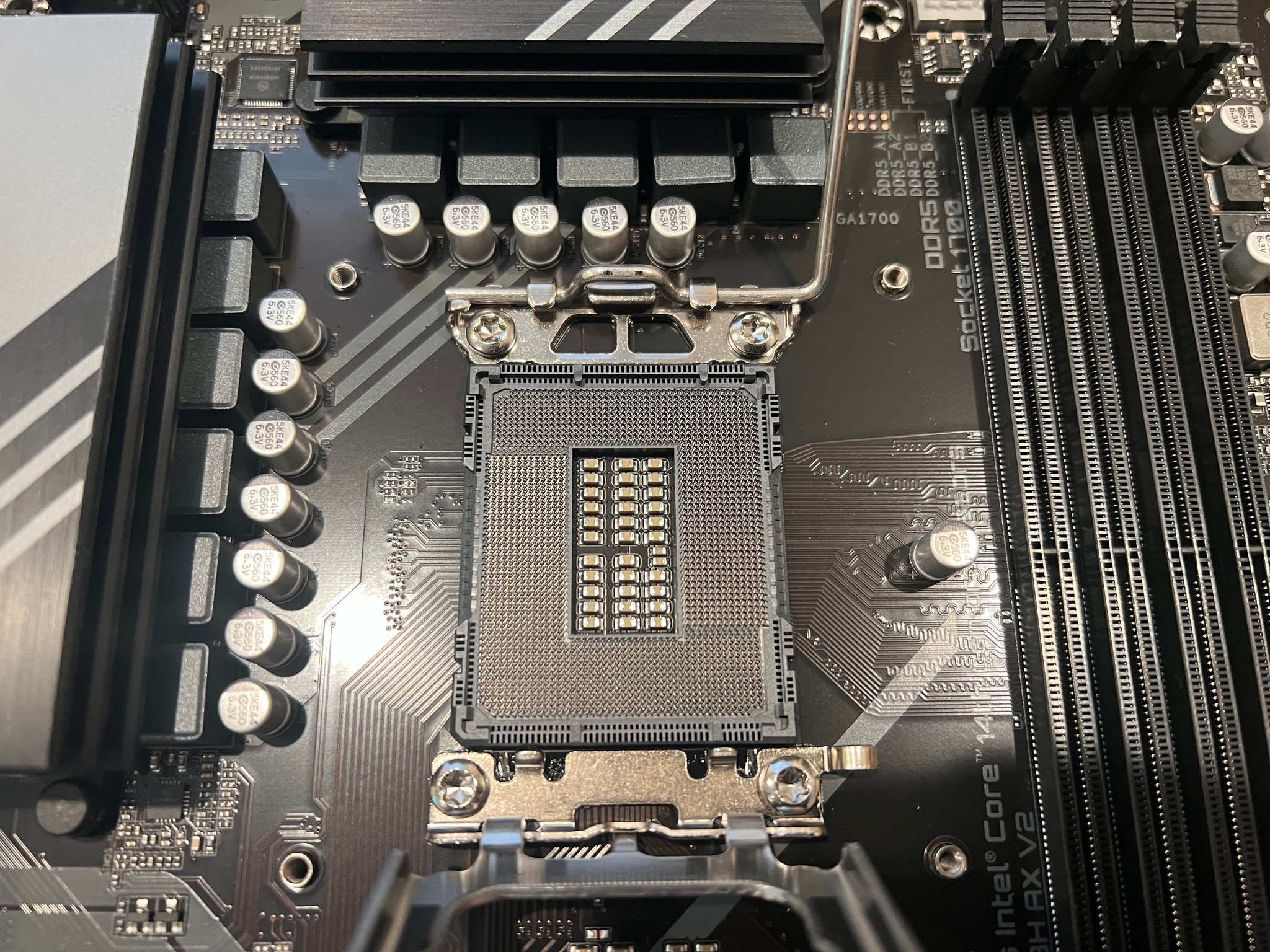Gigabyte B760 DS3H AX V2 LGA1700 DDR5 WIFI and BT ATX Motherboard | Includes Backplate and IO Shield
