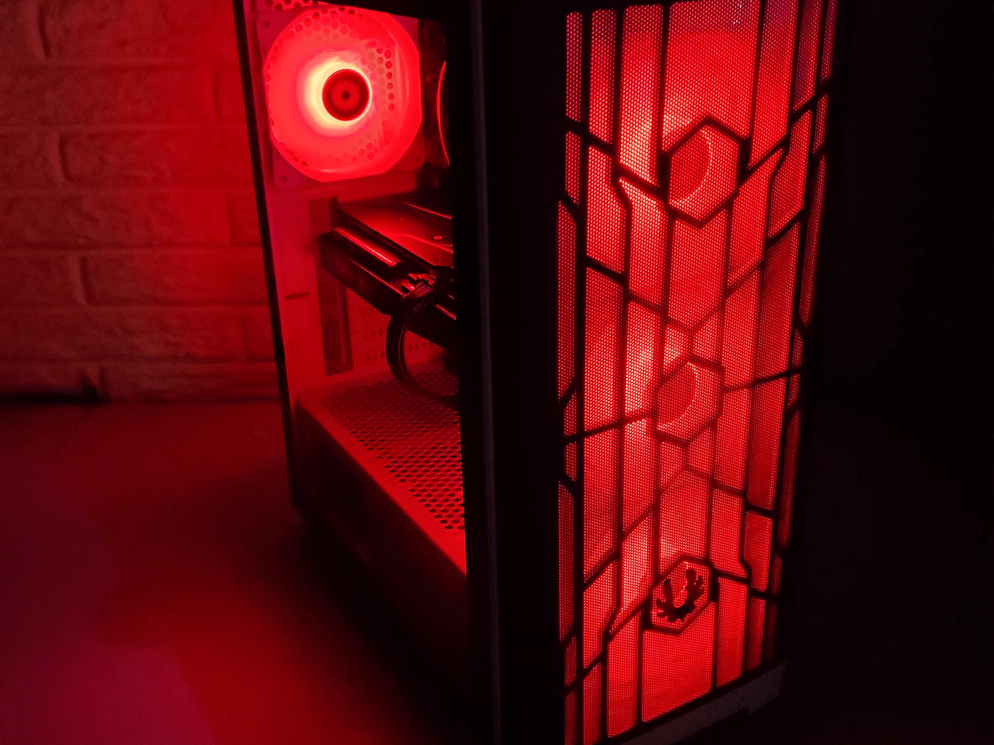 BF SALE! GAMING/STREAMING PC!| 5600X | RX 6650XT | 16GB RAM | 1TB NVMe SSD | RGB 