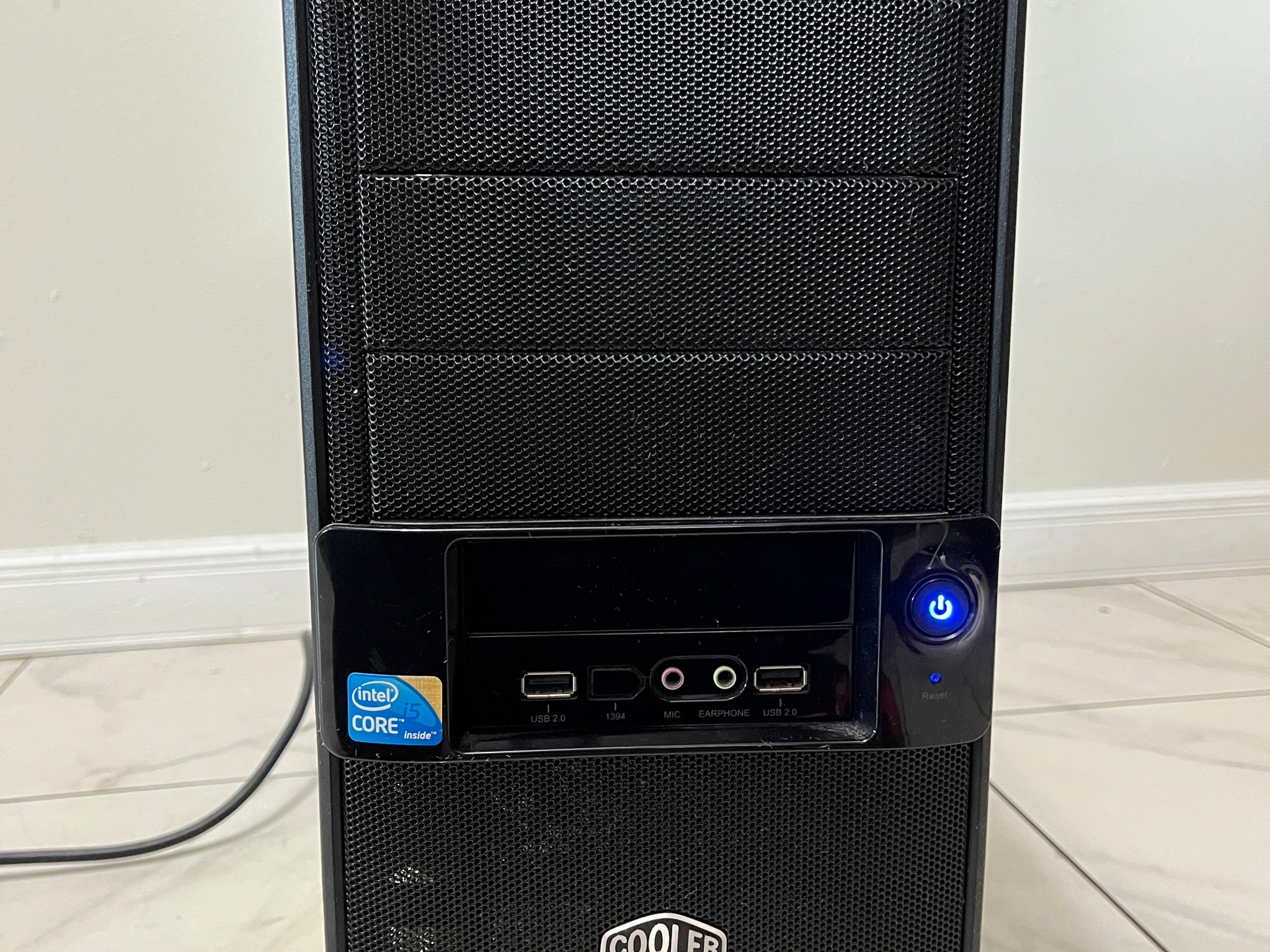 NVIDIA RTX 3070, Intel Core i7-9700k, 16GB RAM, 512GB SSD - High FPS Sleeper Gaming PC w/ Wi-Fi & BT