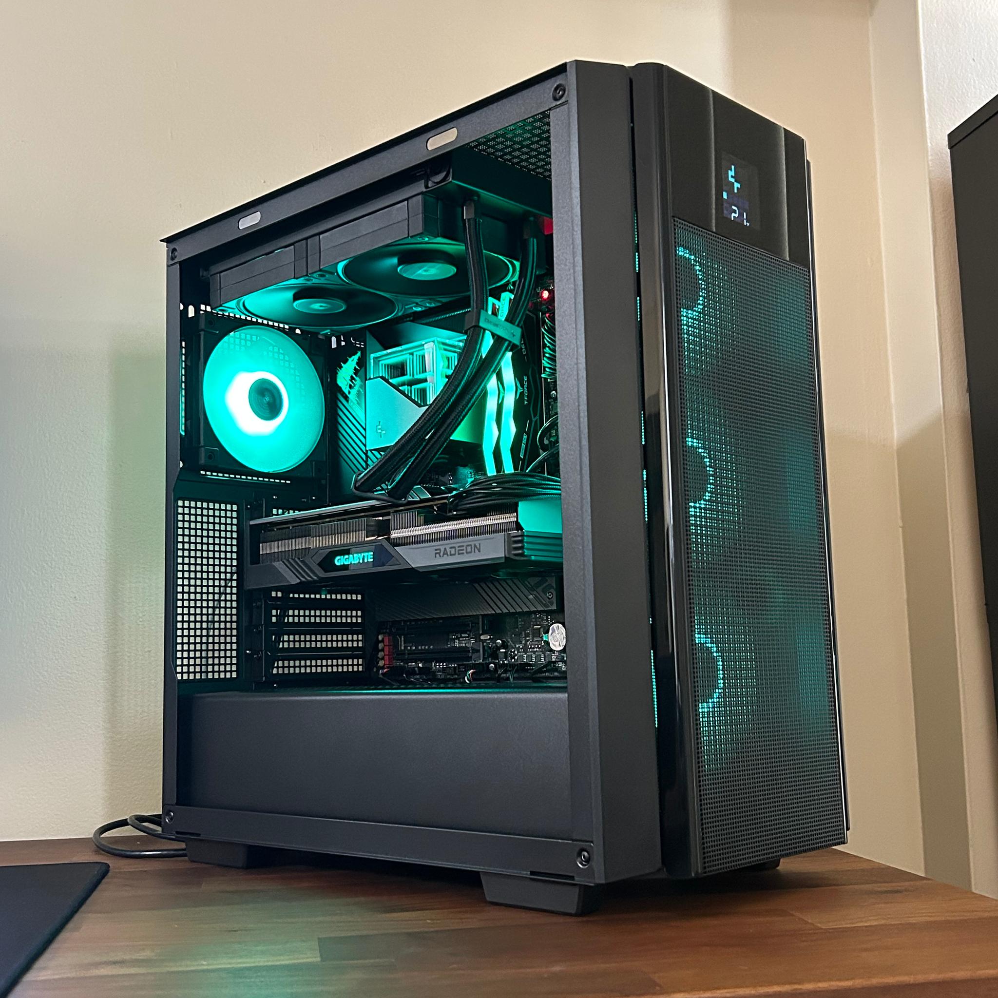 RX 7800XT 16GB | Intel i7 12700KF | 32GB DDR5 | The Digital Hero V2