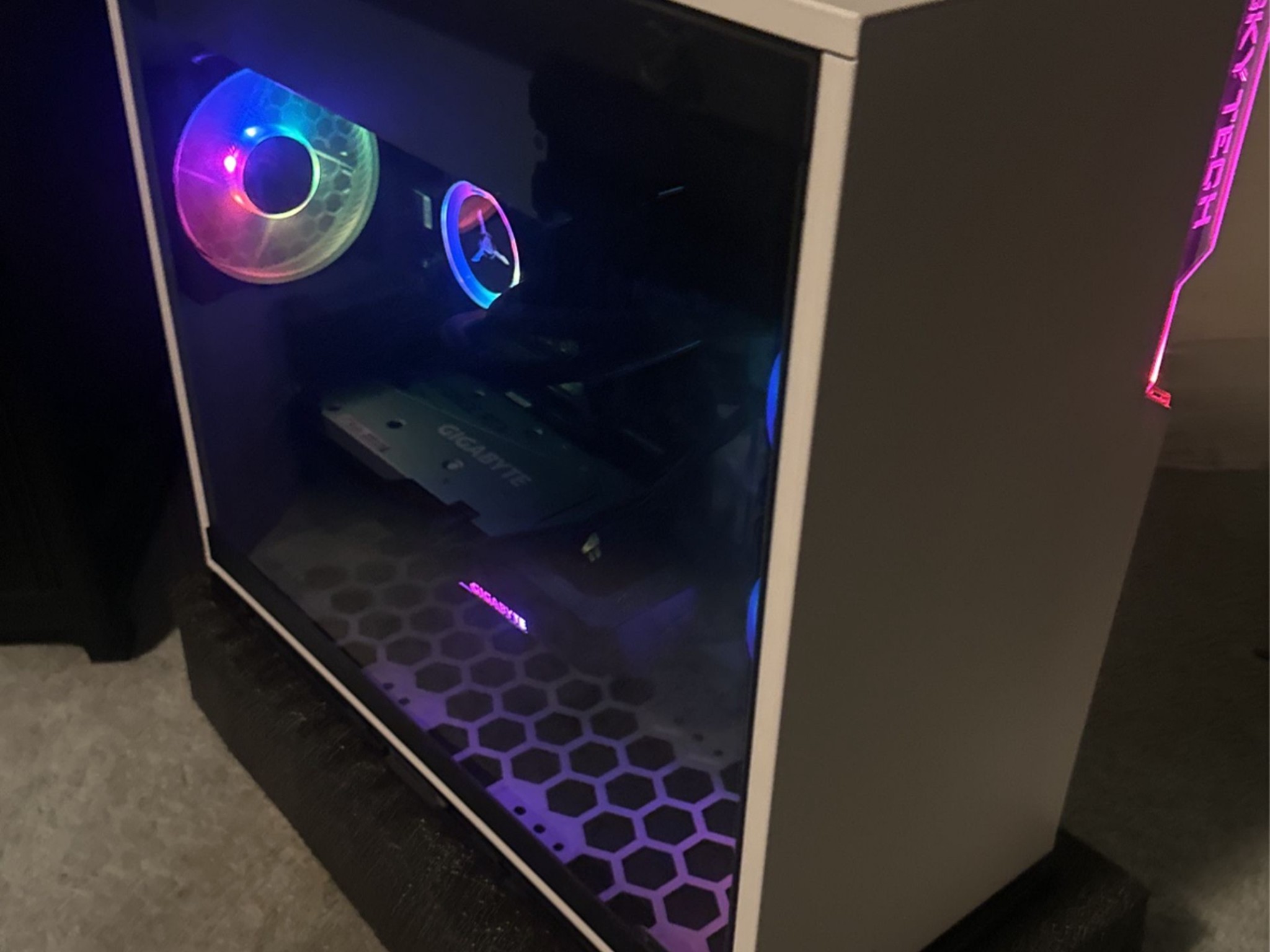 NVIDIA 3060 Intel i7-11700F