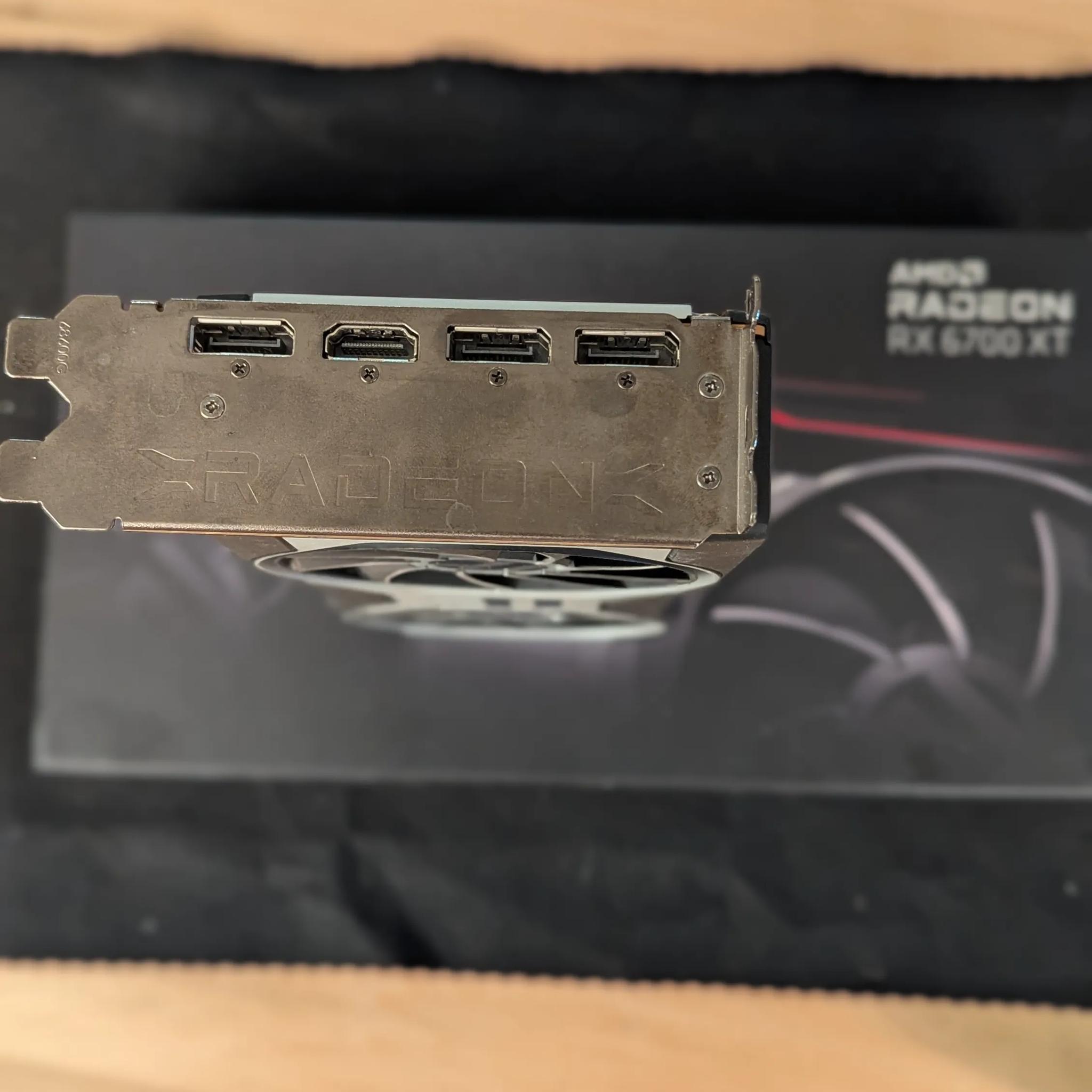 🔥 AMD Radeon RX 6700 XT Reference Edition – 1440p Gaming Beast | Clean & Powerful 🎯