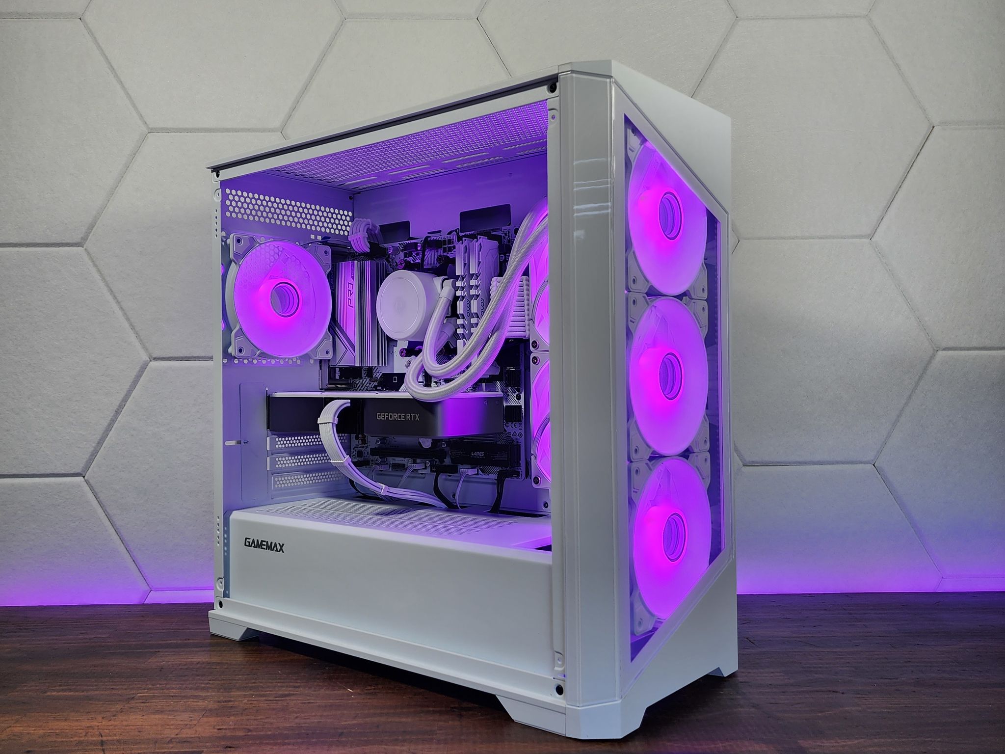 💜🤍RTX 3070 | Ryzen 7 5700X | 16GB 3200MHz | 1TB M.2 NVMe