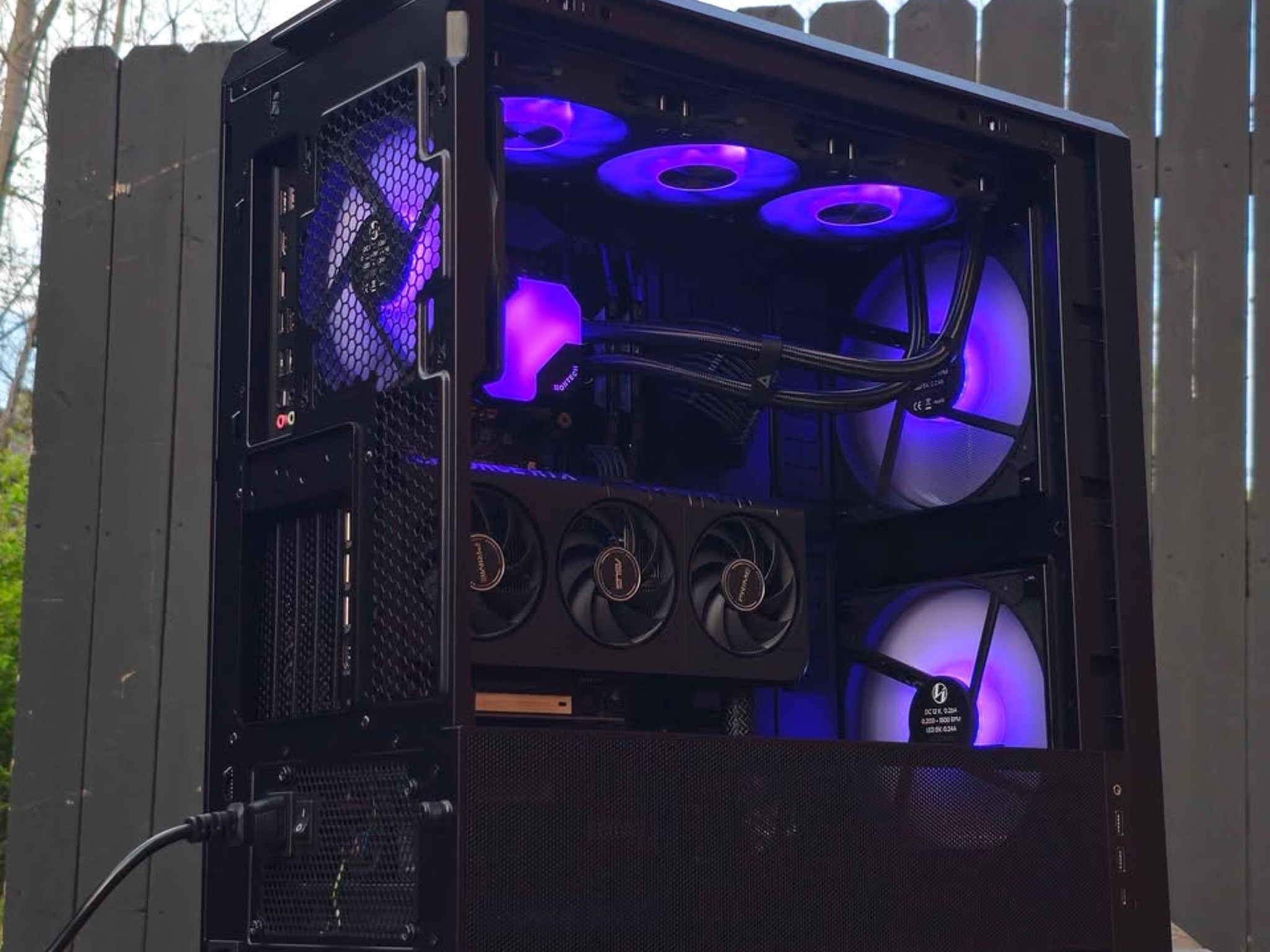 🪐Blackout Gaming PC • Nvidia 5060 • Intel i7 • 32GB RAM • 1TB SSD • WiFi • Plug n' Play