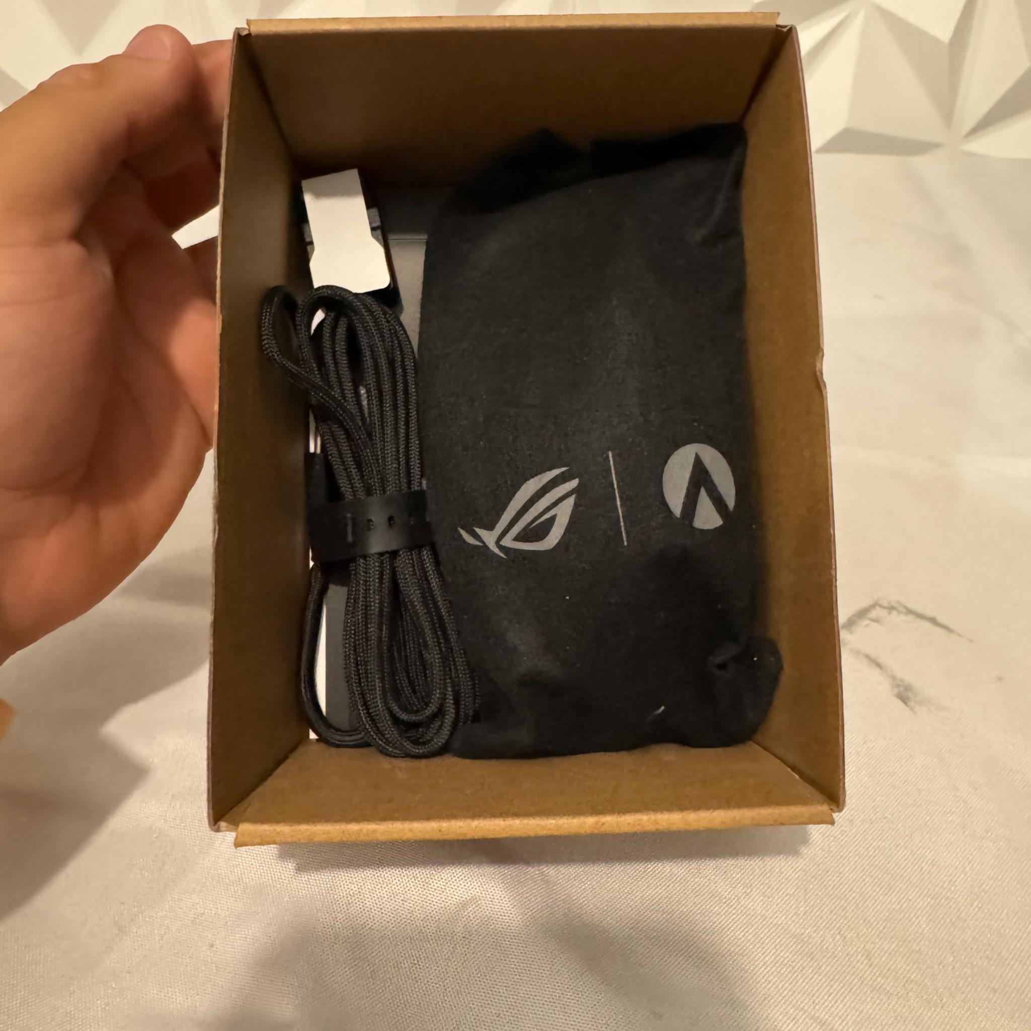 Like New RMA Replacement ASUS ROG Harpe ACE AIM lab mouse