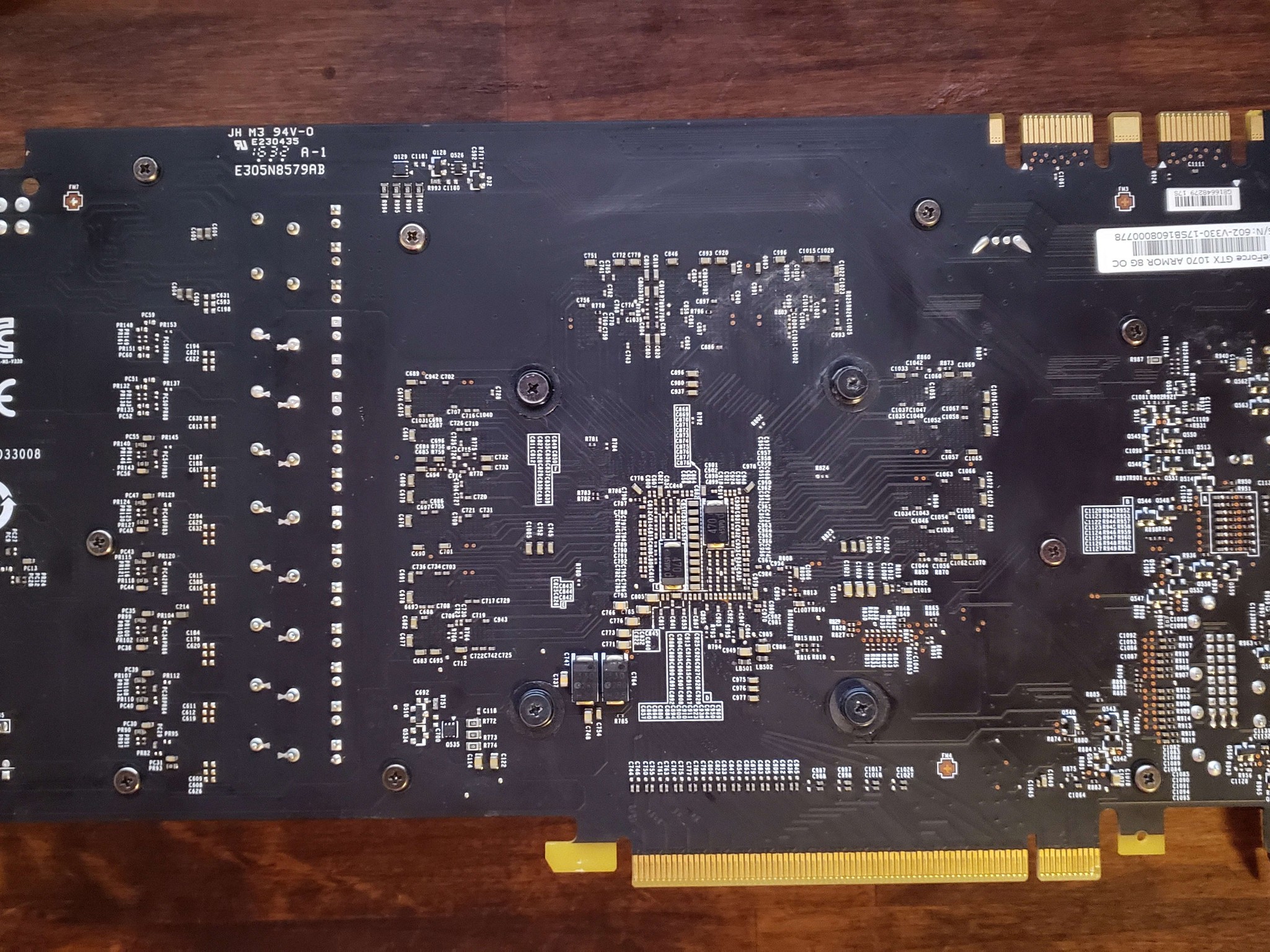 MSi GTX 1070 Armor 8G OC 