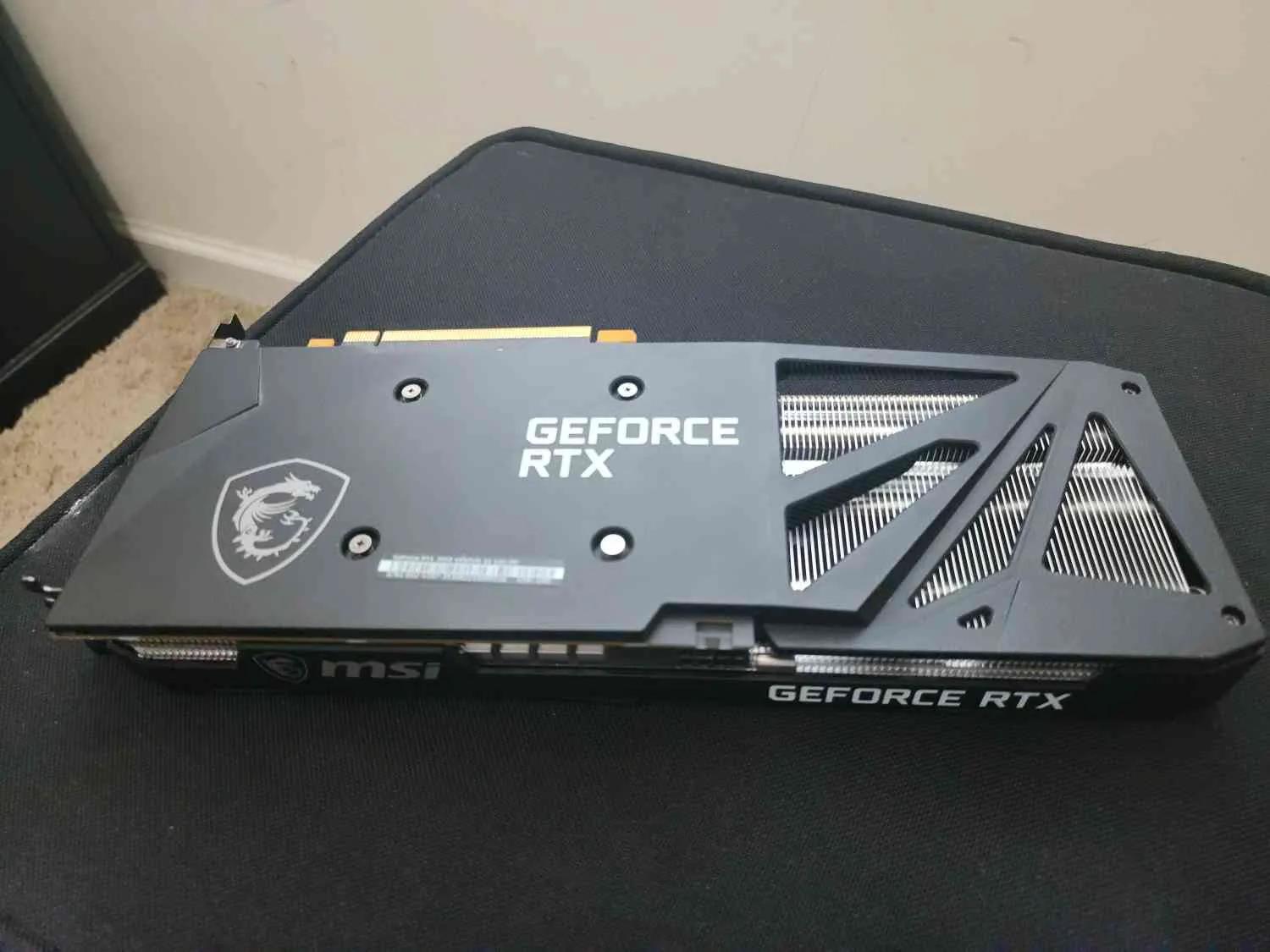 MSI Ventus RTX 3060 12GB triple Fan | with box and is in good condition
