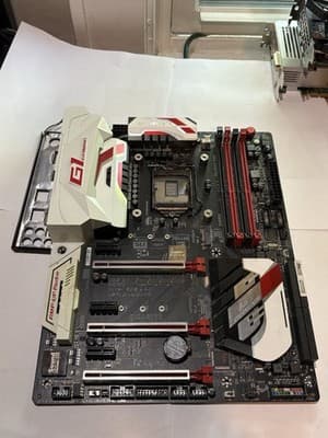 Gigabyte Technology GA-Z170X-GAMING 7, LGA 1151, Intel Motherboard (NM)