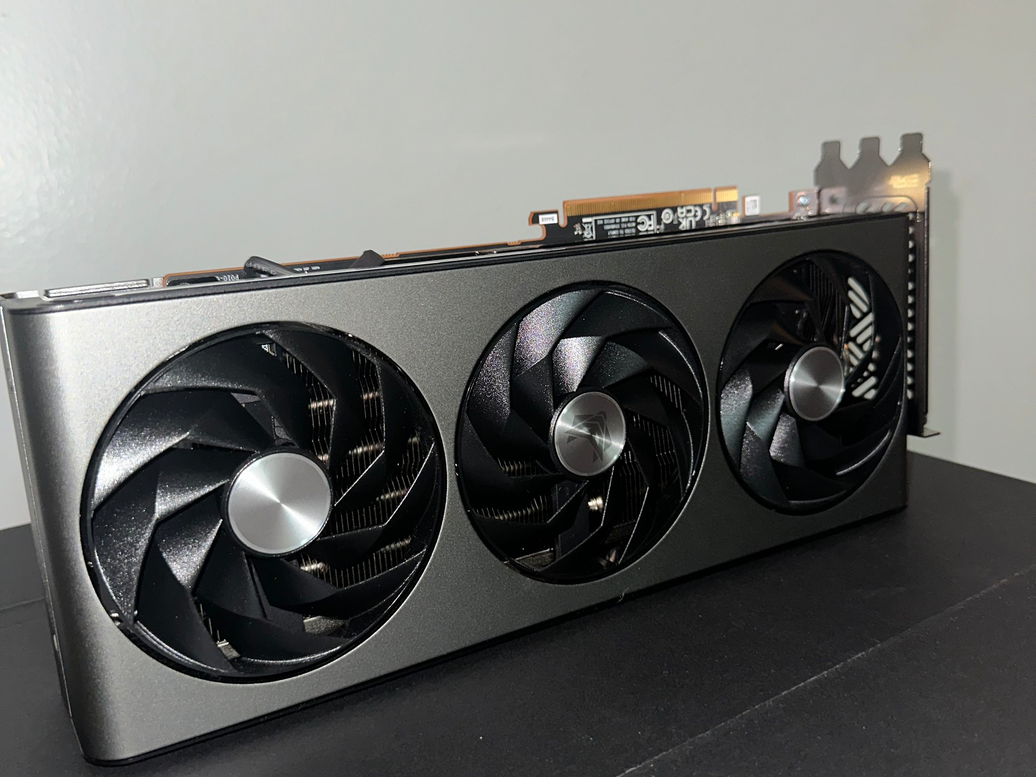 Sapphire Nitro+ 7900 GRE