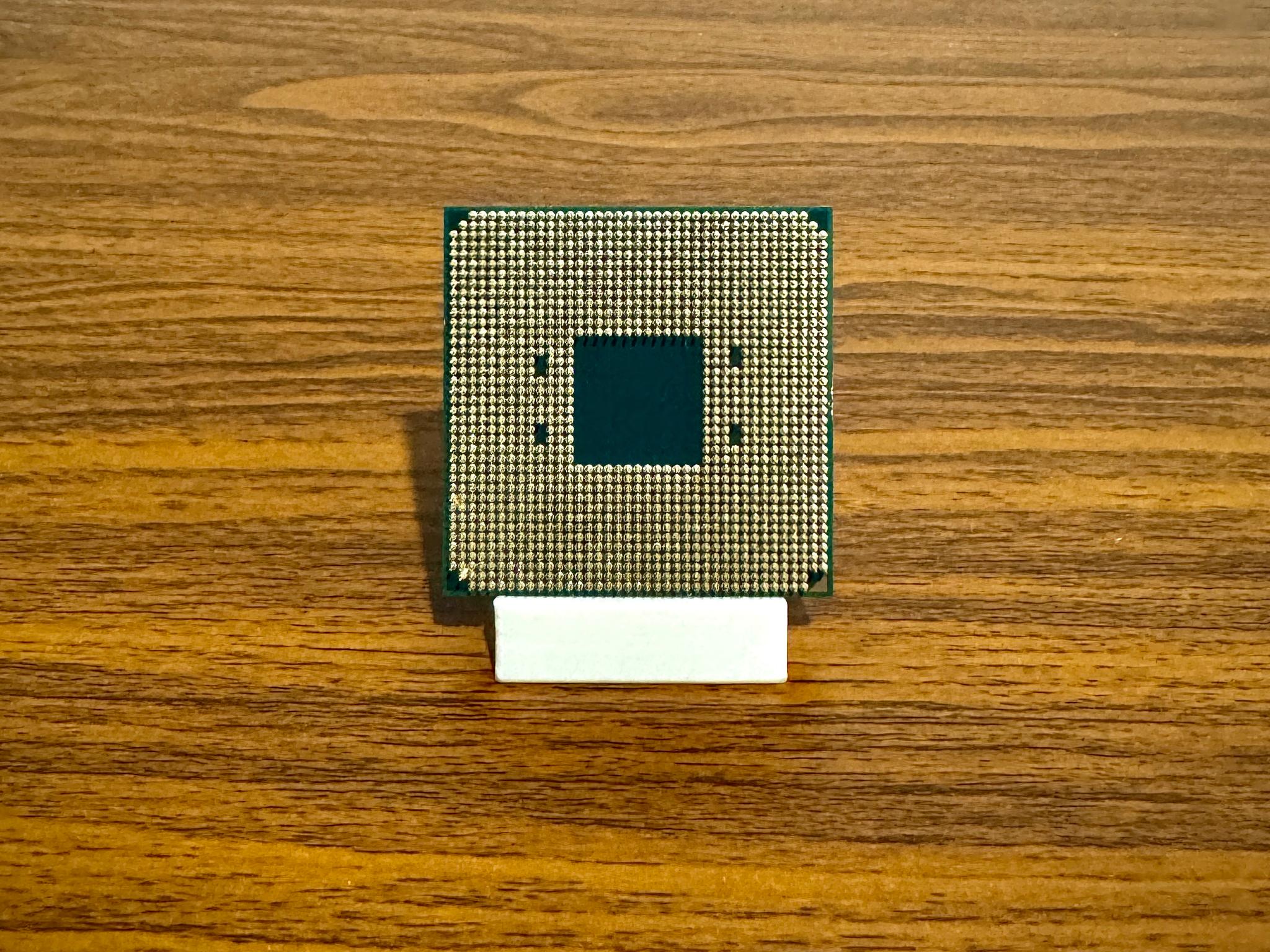 AMD Ryzen 9 3900X - Image 2