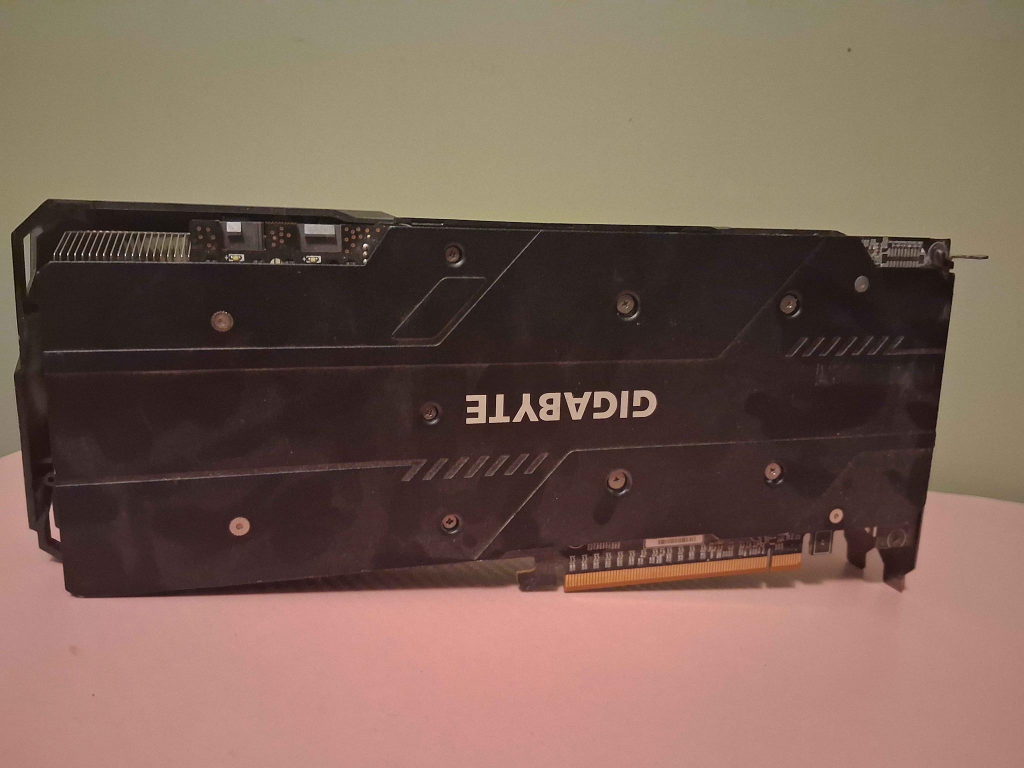 Gigabyte 5700XT