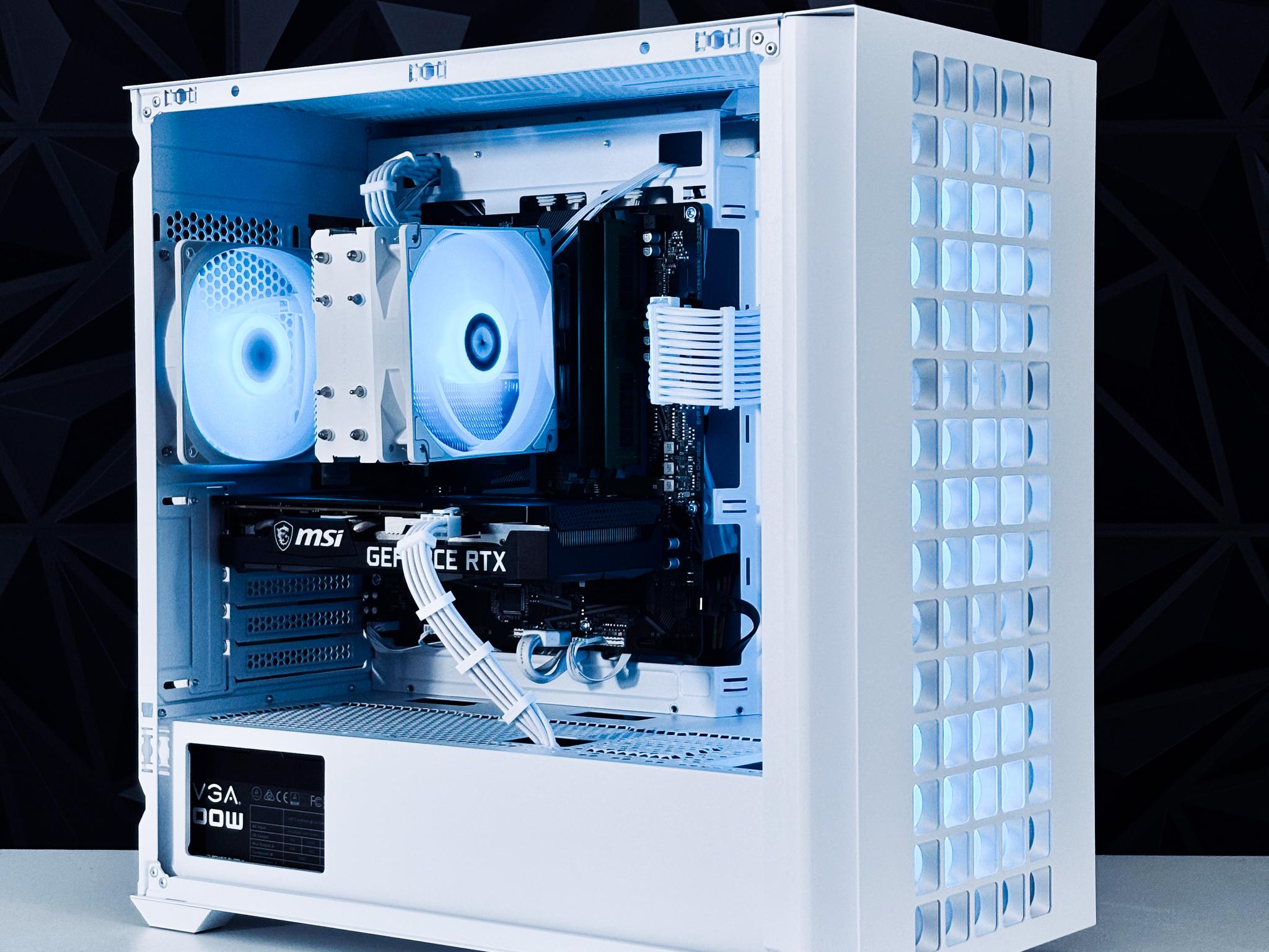 💙🤍 RTX 3060Ti / Ryzen 5 3600 / 16GB Gaming PC 🤍💙