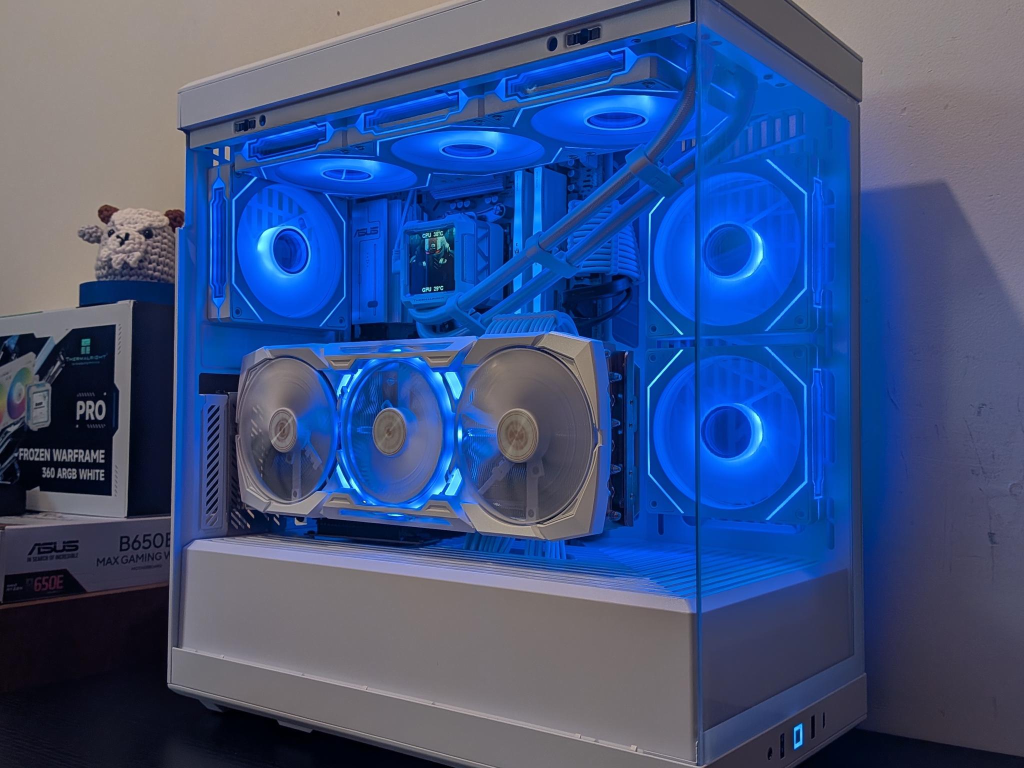 🐻‍❄️🔥 4K Gaming Beast | RX 7900XTX | Ryzen 7 7800X3D | 2TB SSD | 64GB RAM | WiFi 6 & Bluetooth 🔥🐻‍❄️