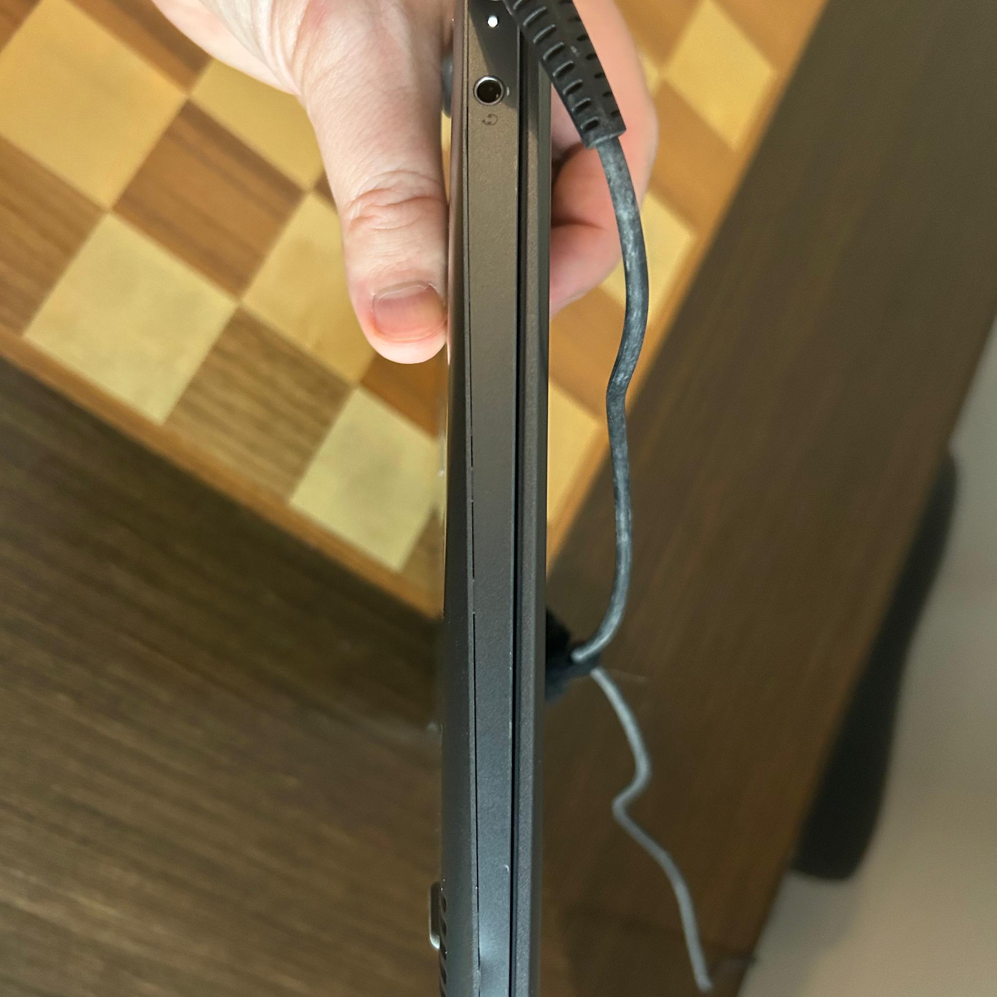 Lenovo Yoga 720-12IKB | 12.5" 1080p | 7th Gen Core i5 | 128GB SSD | 8GB Ram