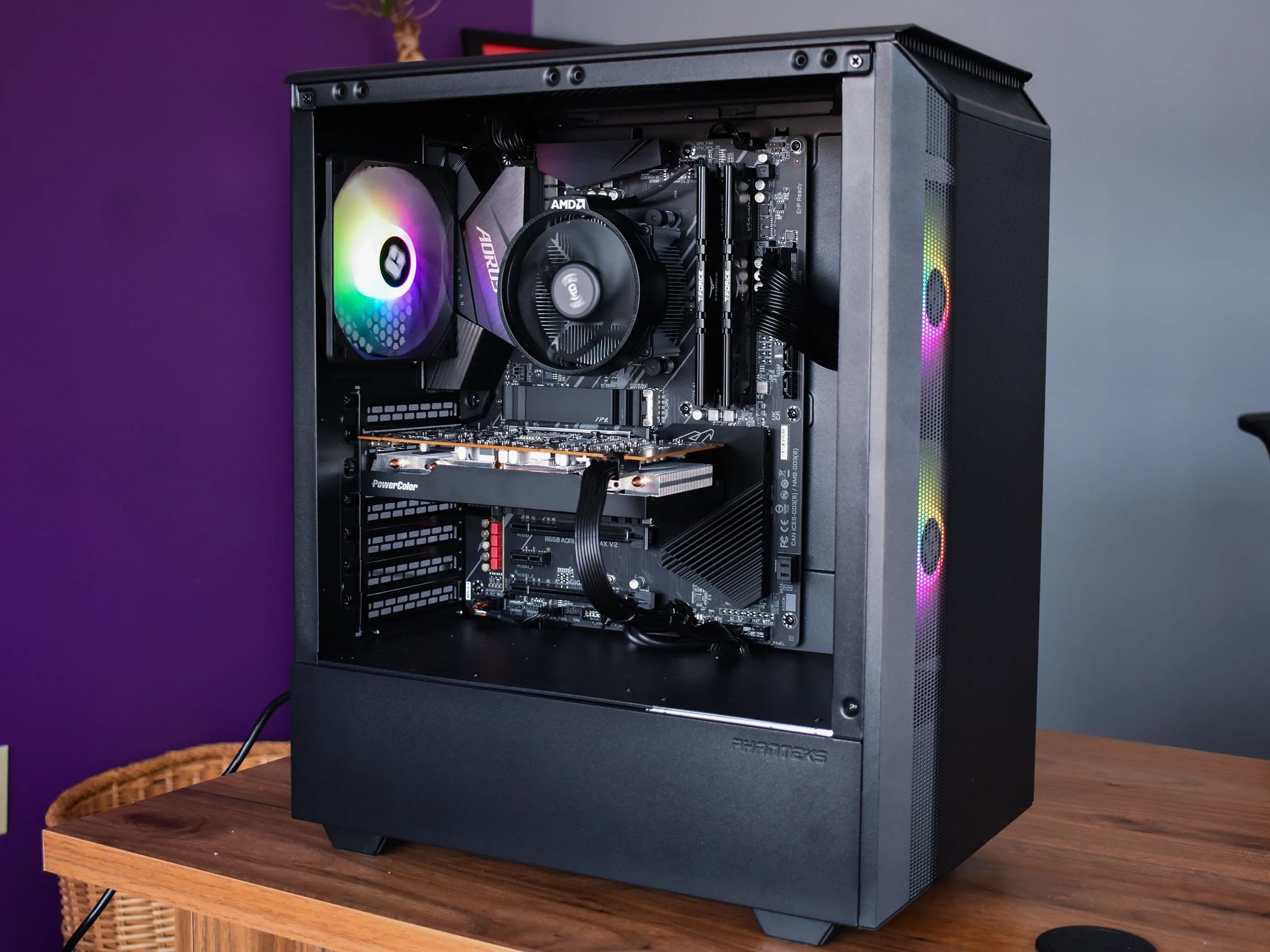 Ryzen 5 5500 / RX 6600XT Mid Range Gaming PC