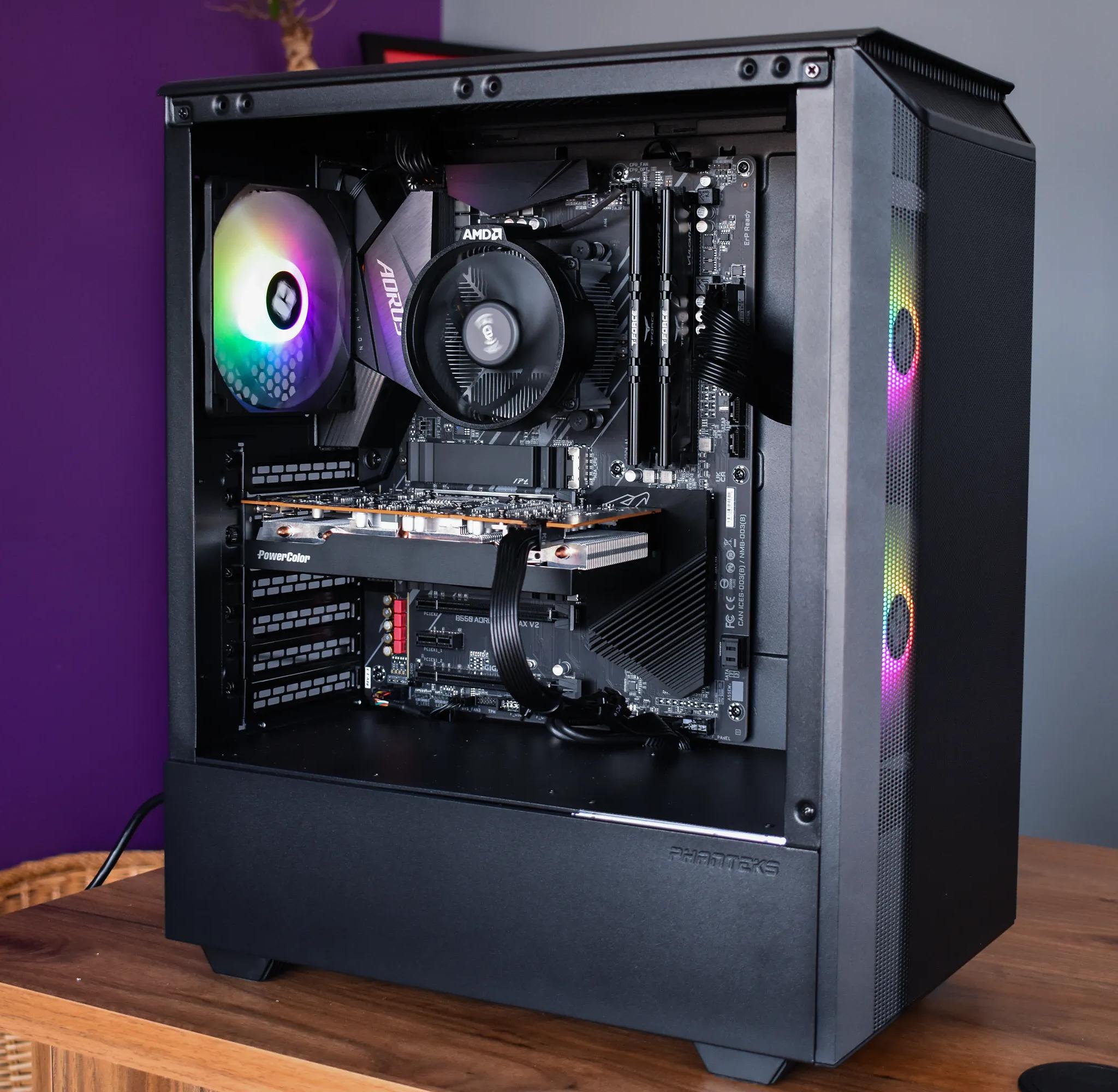 Ryzen 5 5500 / RX 6600XT Mid Range Gaming PC