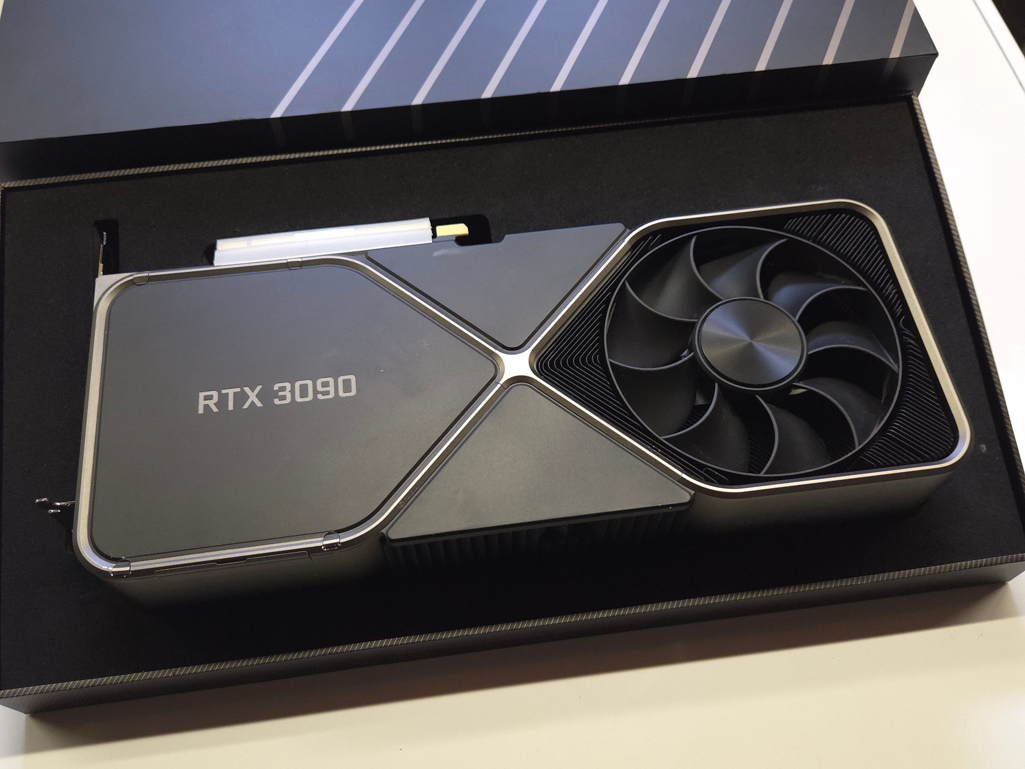 RTX 3090 Founders Edition - 24GB - Pro-Repadded (Gelid) - Enthusiast Owned