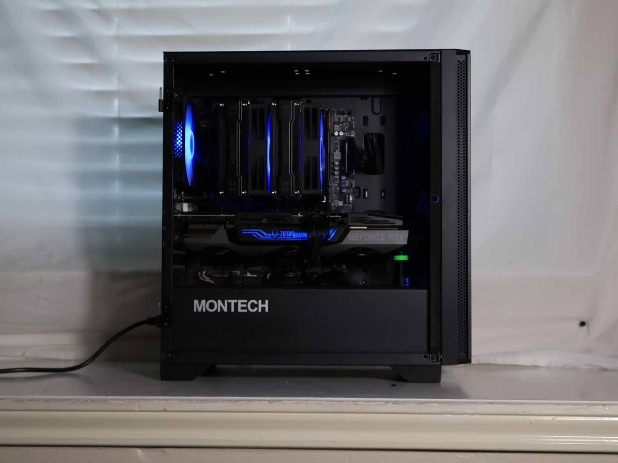 🩵👑Blue Ice| RTX 3070 ti Ryzen 7👑🩵