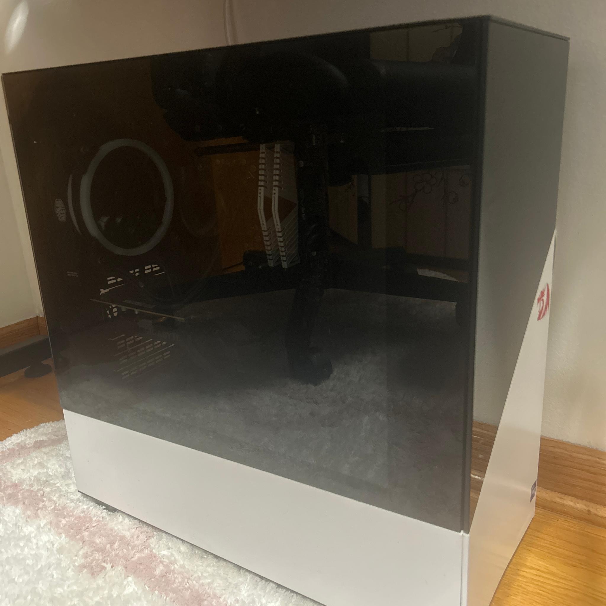 CyberPowerPC Gaming PC – i5-11600KF | RTX 2060 6GB | 16GB RAM | 2TB HDD + 240GB SSD