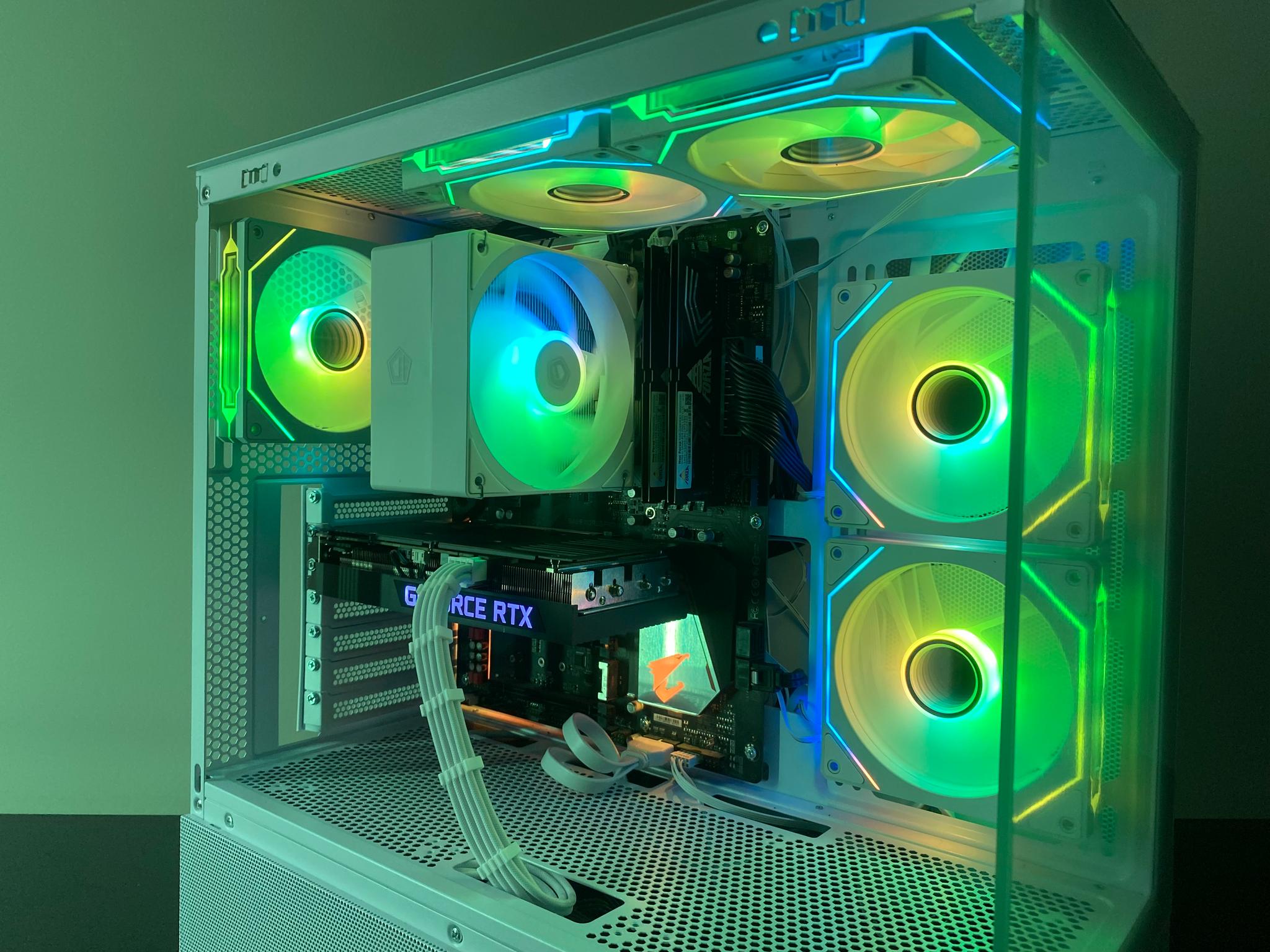 White RGB Gaming PC | RTX 3060 12GB | Ryzen 5 3600 | 16GB DDR4 3200MHz | 500GB M.2 SSD | WiFi