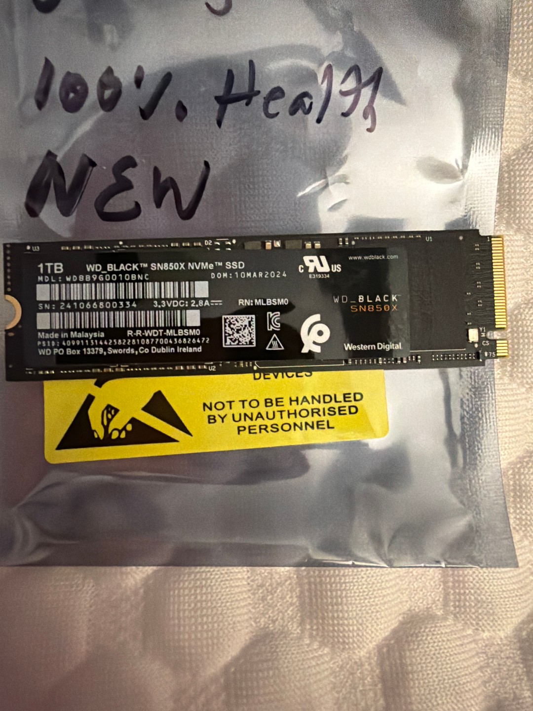 NEW WD_BLACK SN850X 1TB Gen4 NVMe M.2 SSD | Up to 7,300 MB/s PCIe