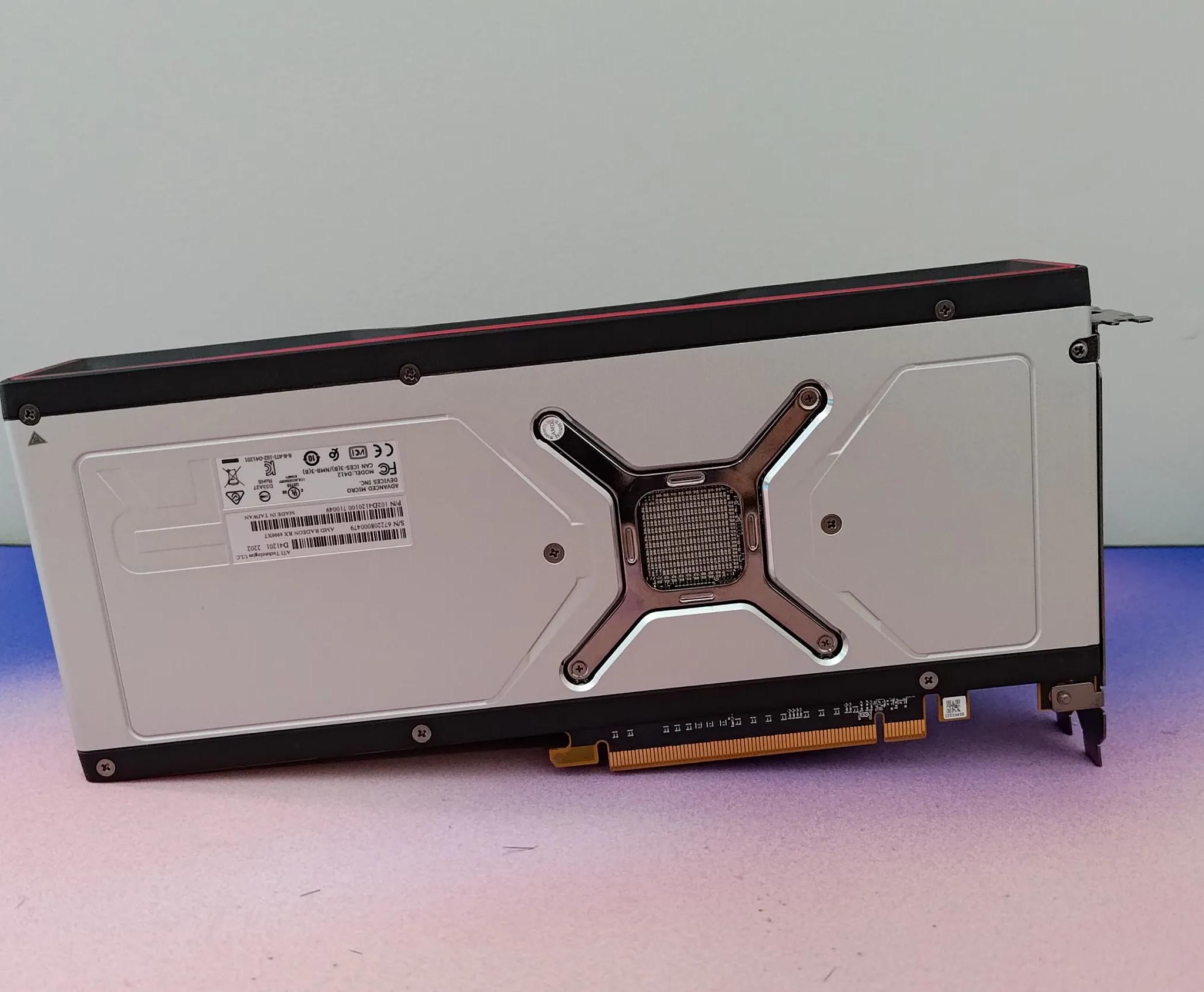 AMD RX 6900XT Reference