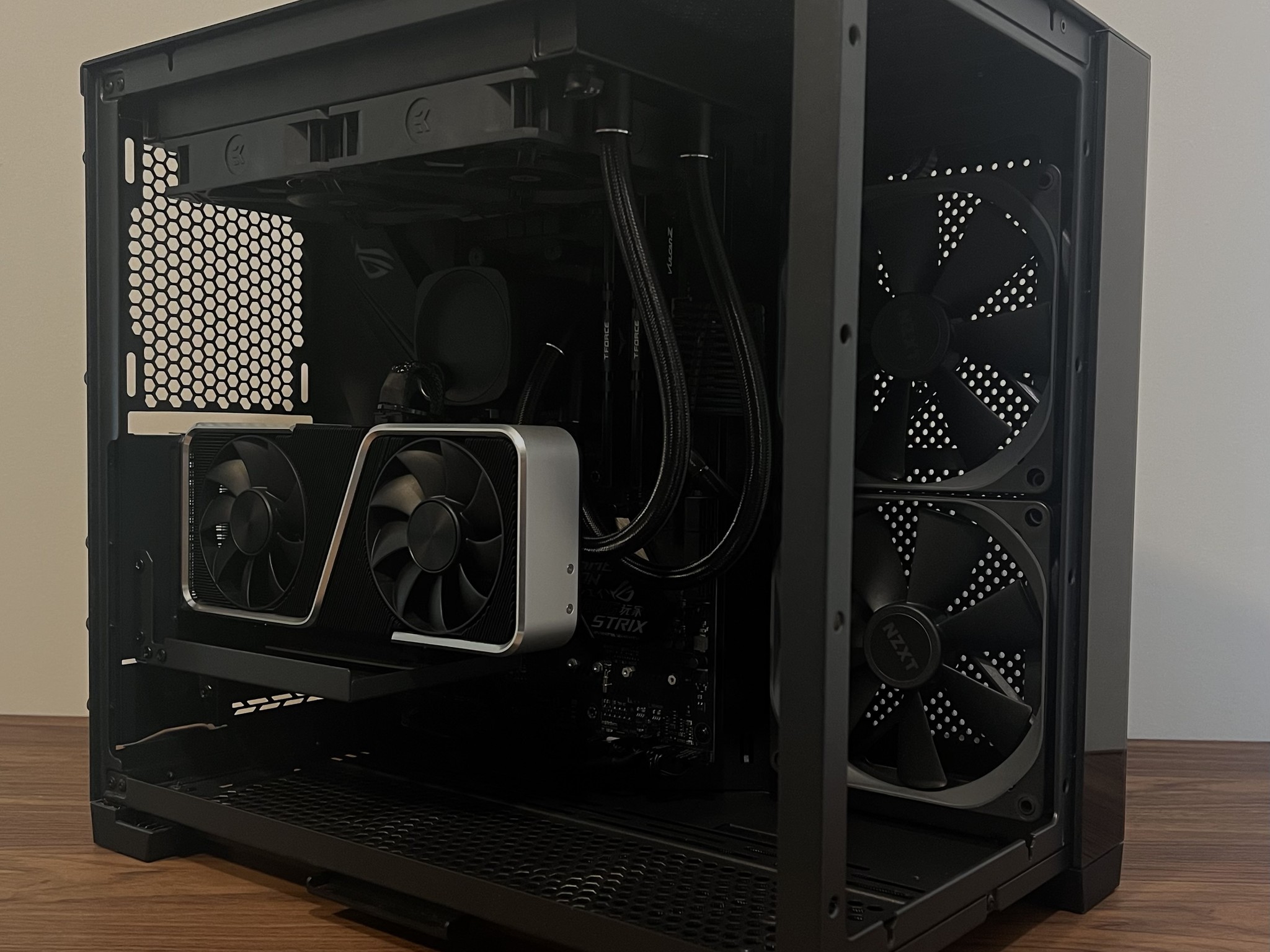 Shadow | Gaming/Streaming PC | Ryzen 7 3700x, RTX 3060ti, 1TB SSD, 32GB DDR4