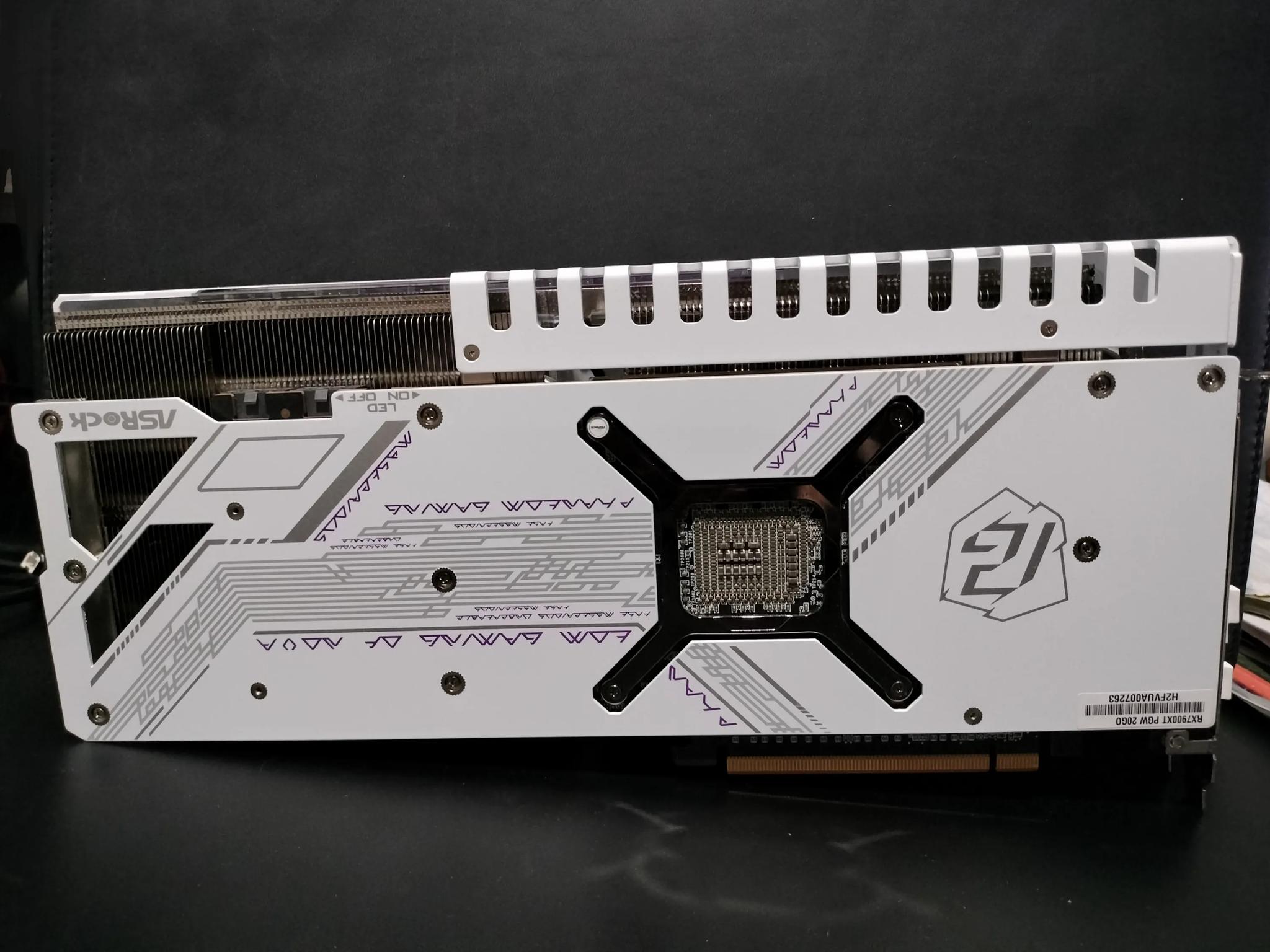 ASRock AMD Radeon RX 7900 XT Phantom Gaming White RGB Overclocked Triple Fan 20GB GDDR6