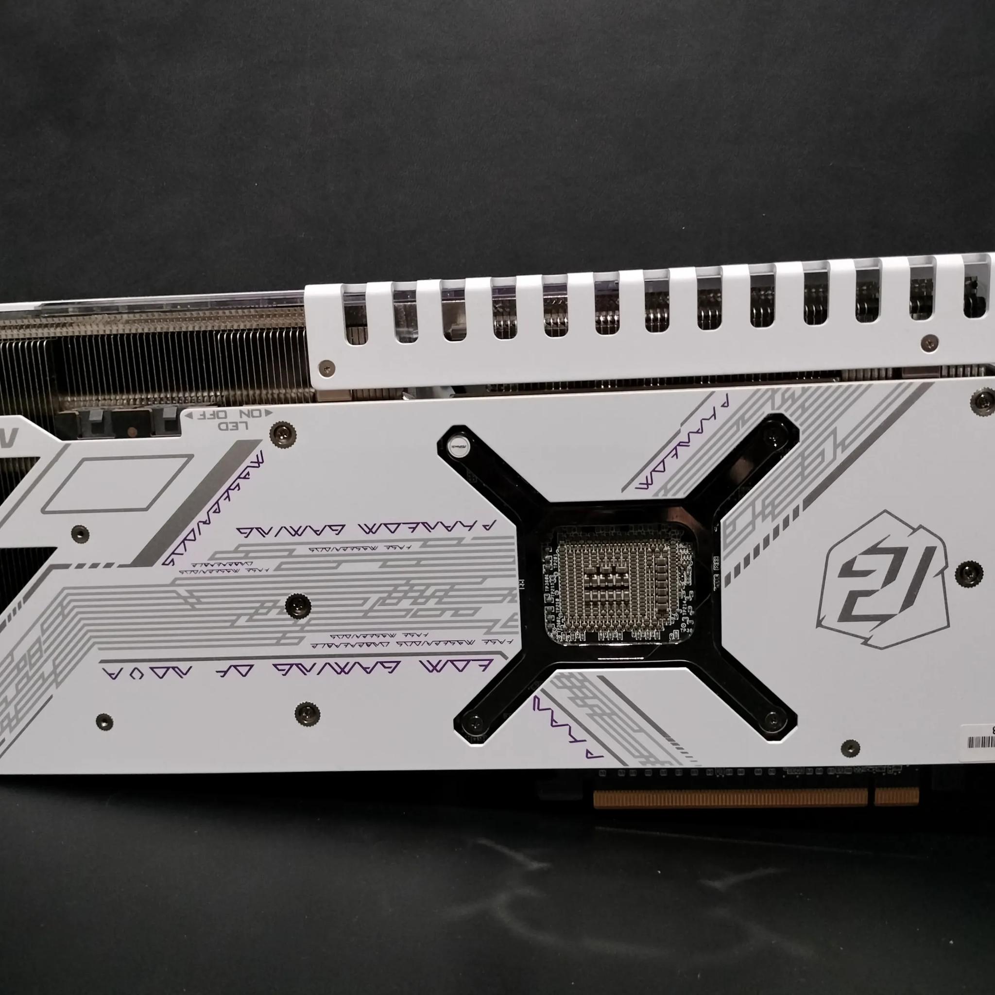 ASRock AMD Radeon RX 7900 XT Phantom Gaming White RGB Overclocked Triple Fan 20GB GDDR6
