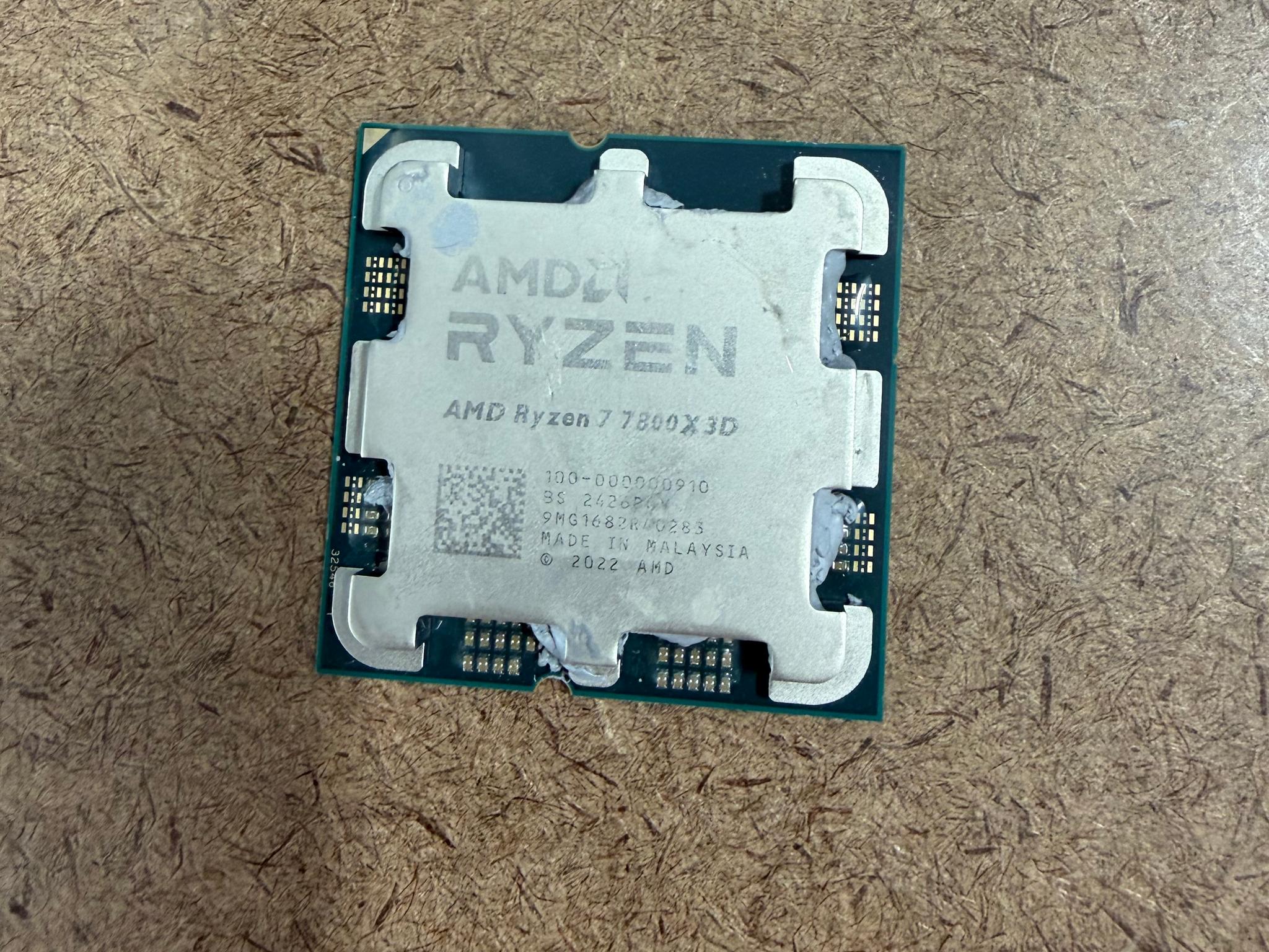 AMD Ryzen 7 7800X3D
