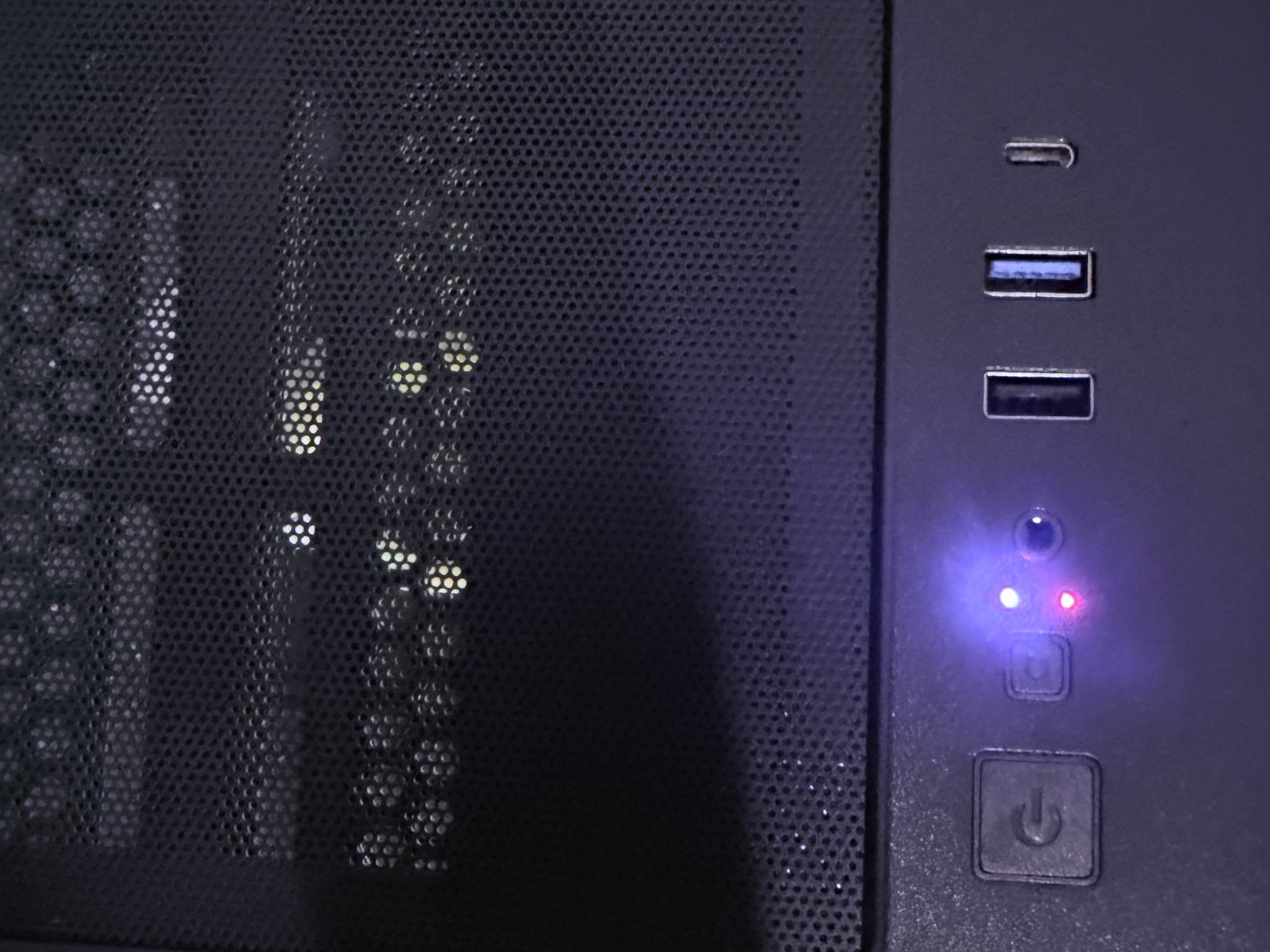 ⚫️"Obsidian Frost"🌈| 1440p Gaming | RX 7700 16GB | Ryzen 7 8700F | 16GB DDR5 | 1TB SSD | Free Ship
