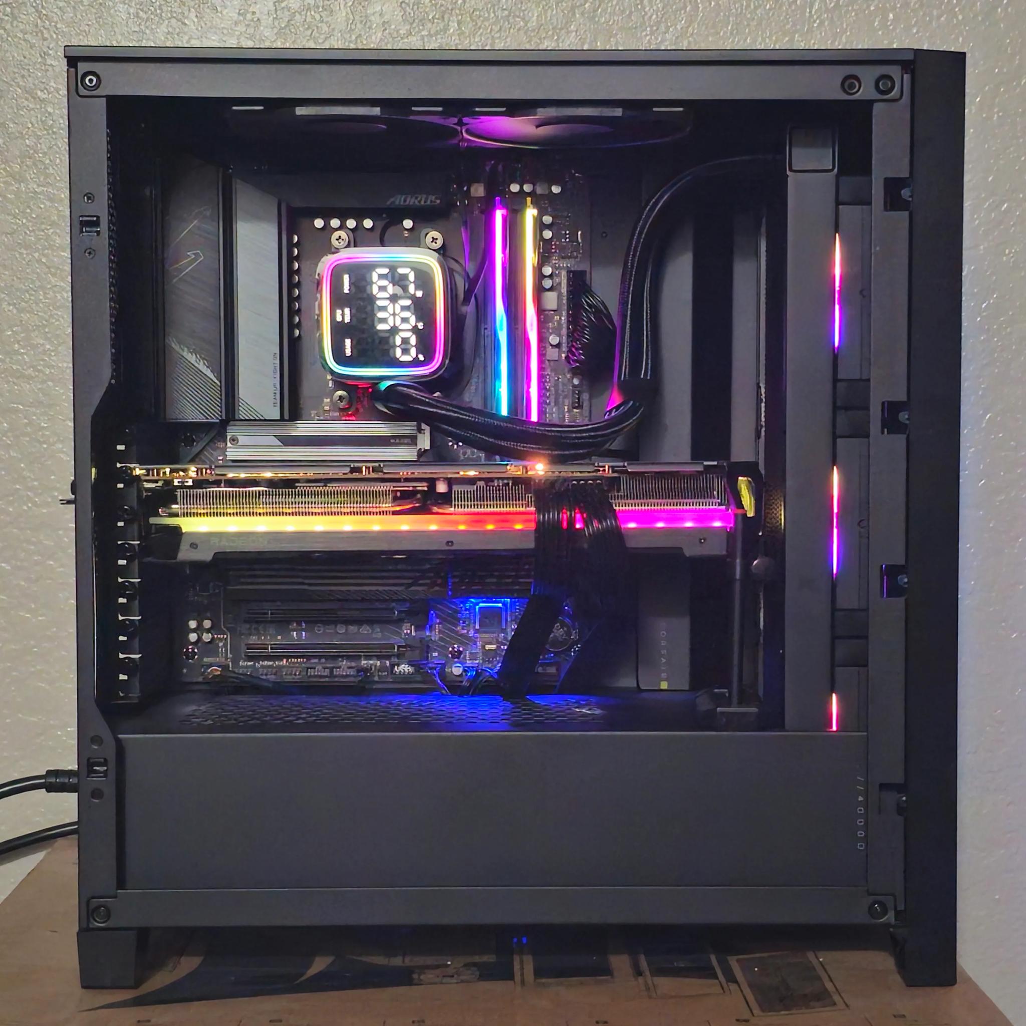Ryzen 7 7700x | Red Devil 7900 GRE | 32gb DDR5 | 2TB SSD | 750w PSU