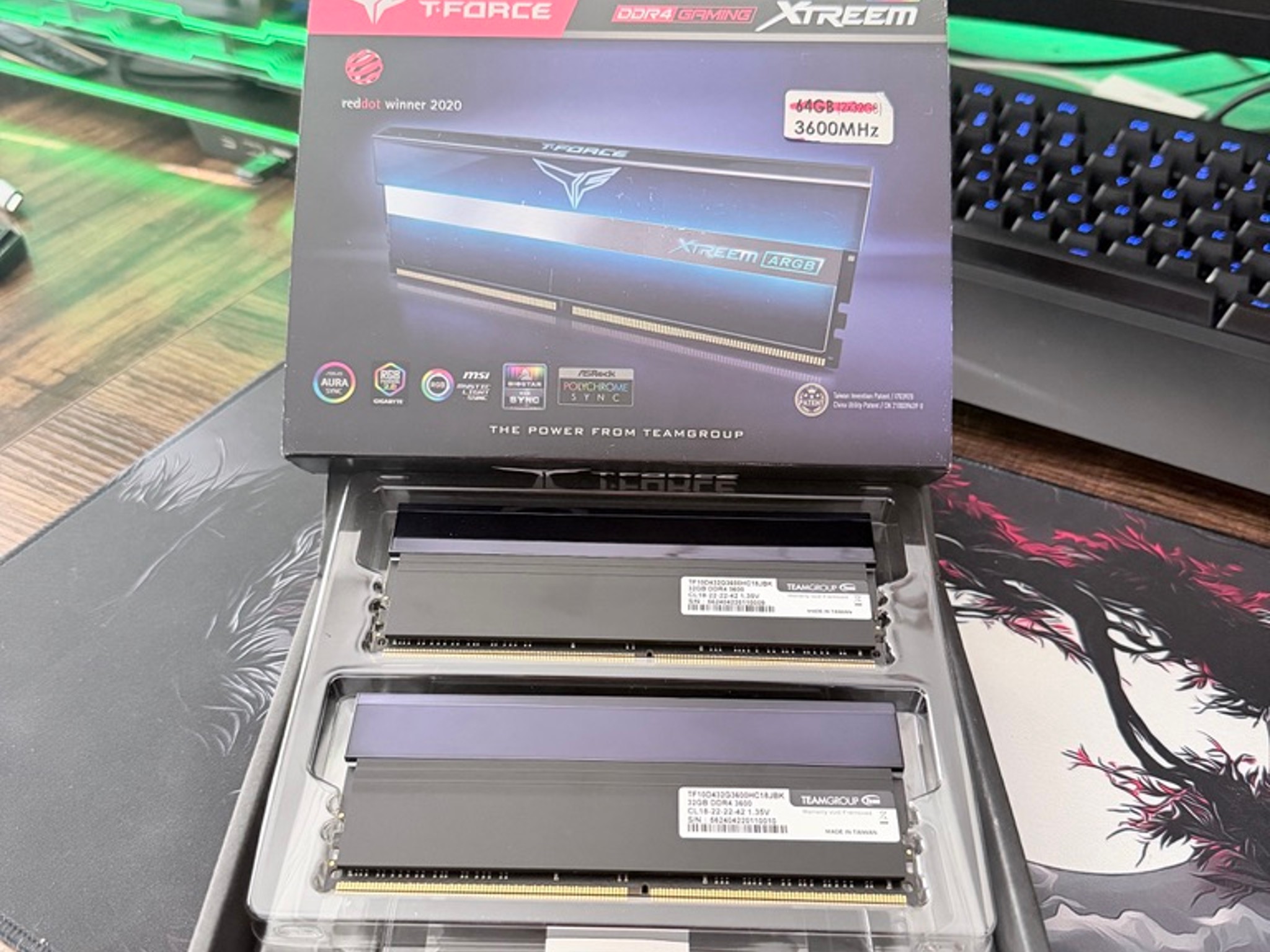TEAMGROUP T-Force Xtreem ARGB 64GB (2x32GB) DDR4 3600 MT/s CL18