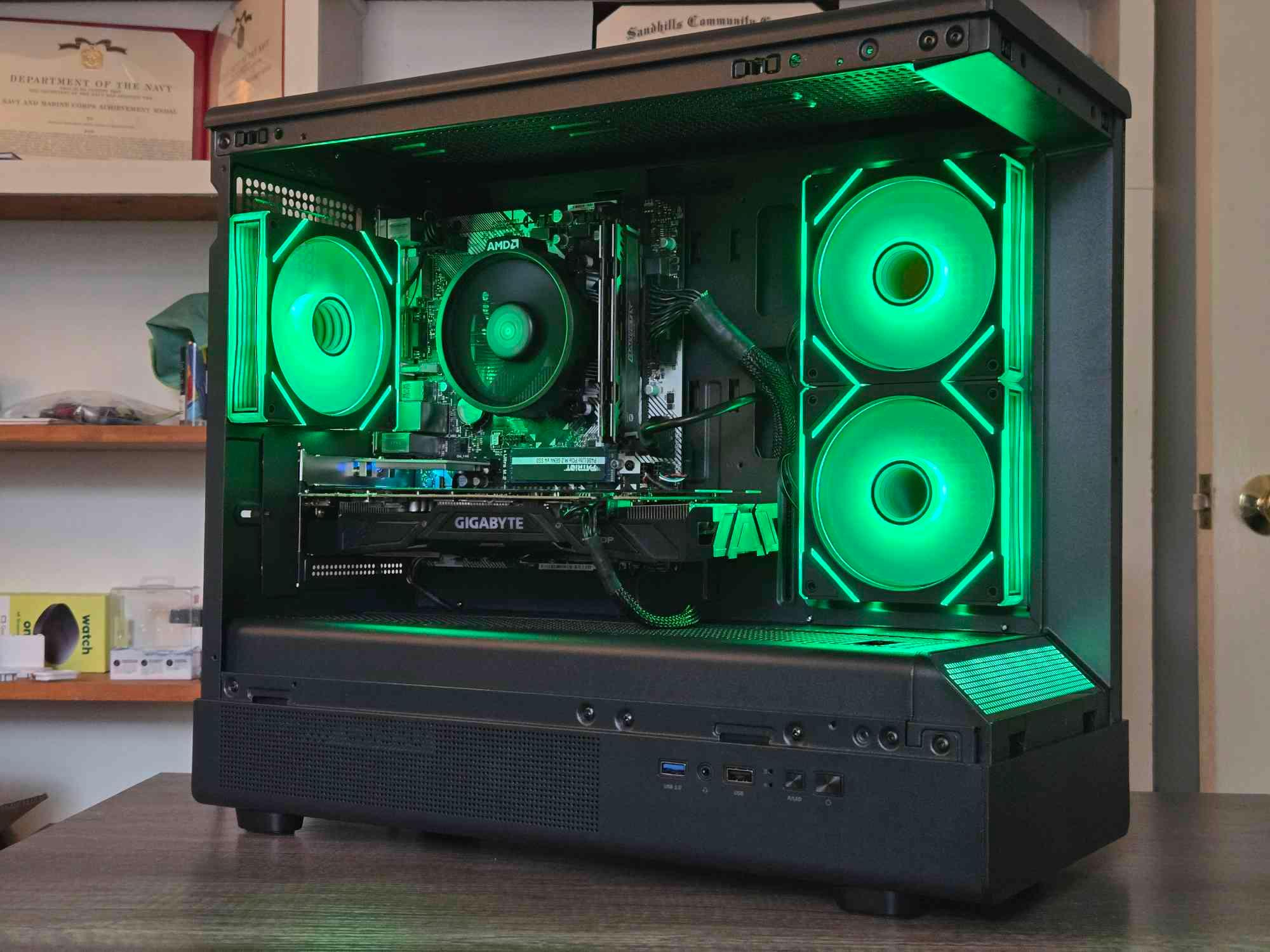Black Gaming PC | GTX 1070 8GB | R5 2600 | 16GB | 500GB | Wi-Fi + BT | ARGB | 550W 80+ Bronze
