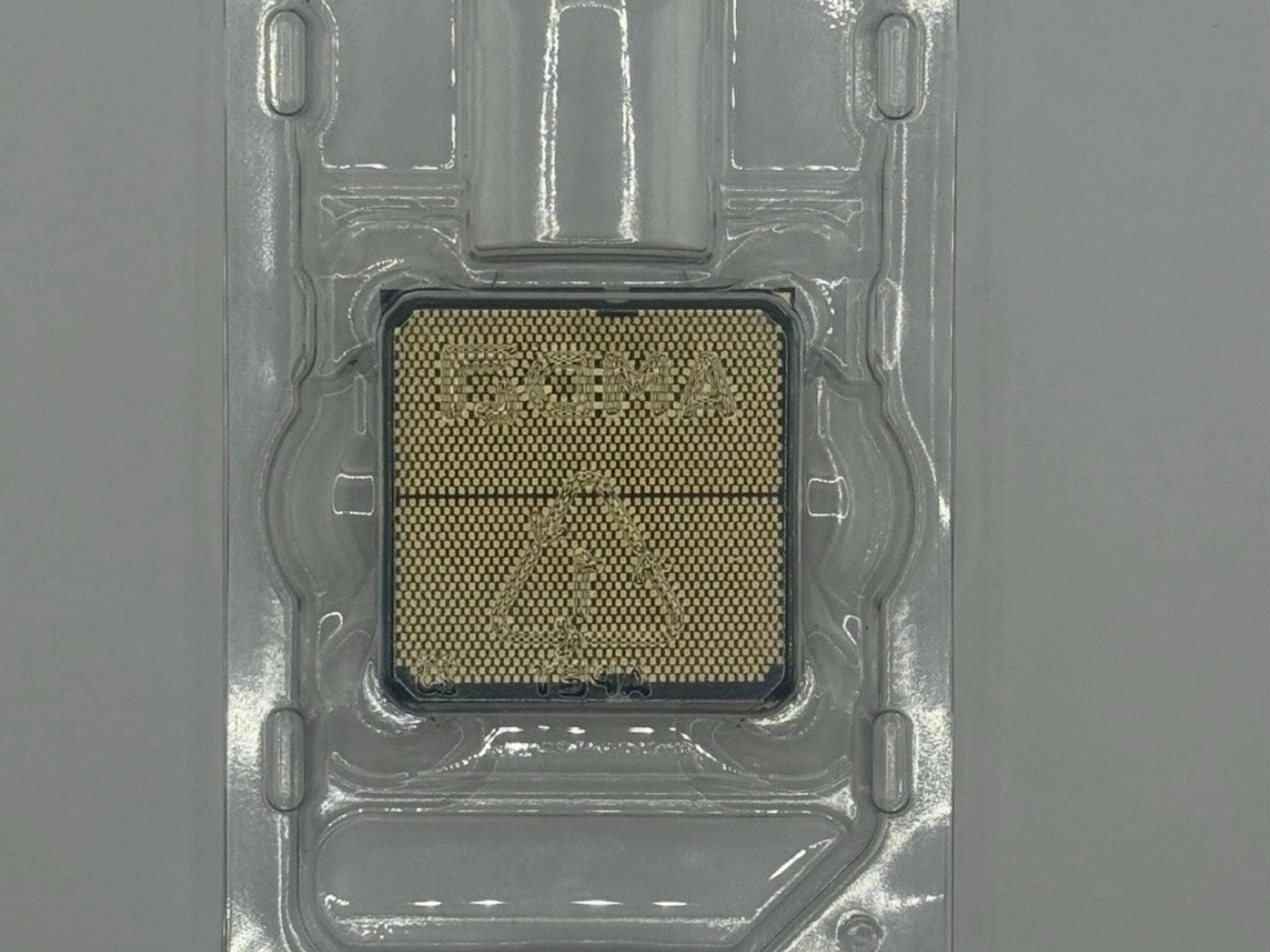 AMD Ryzen 9 9900X