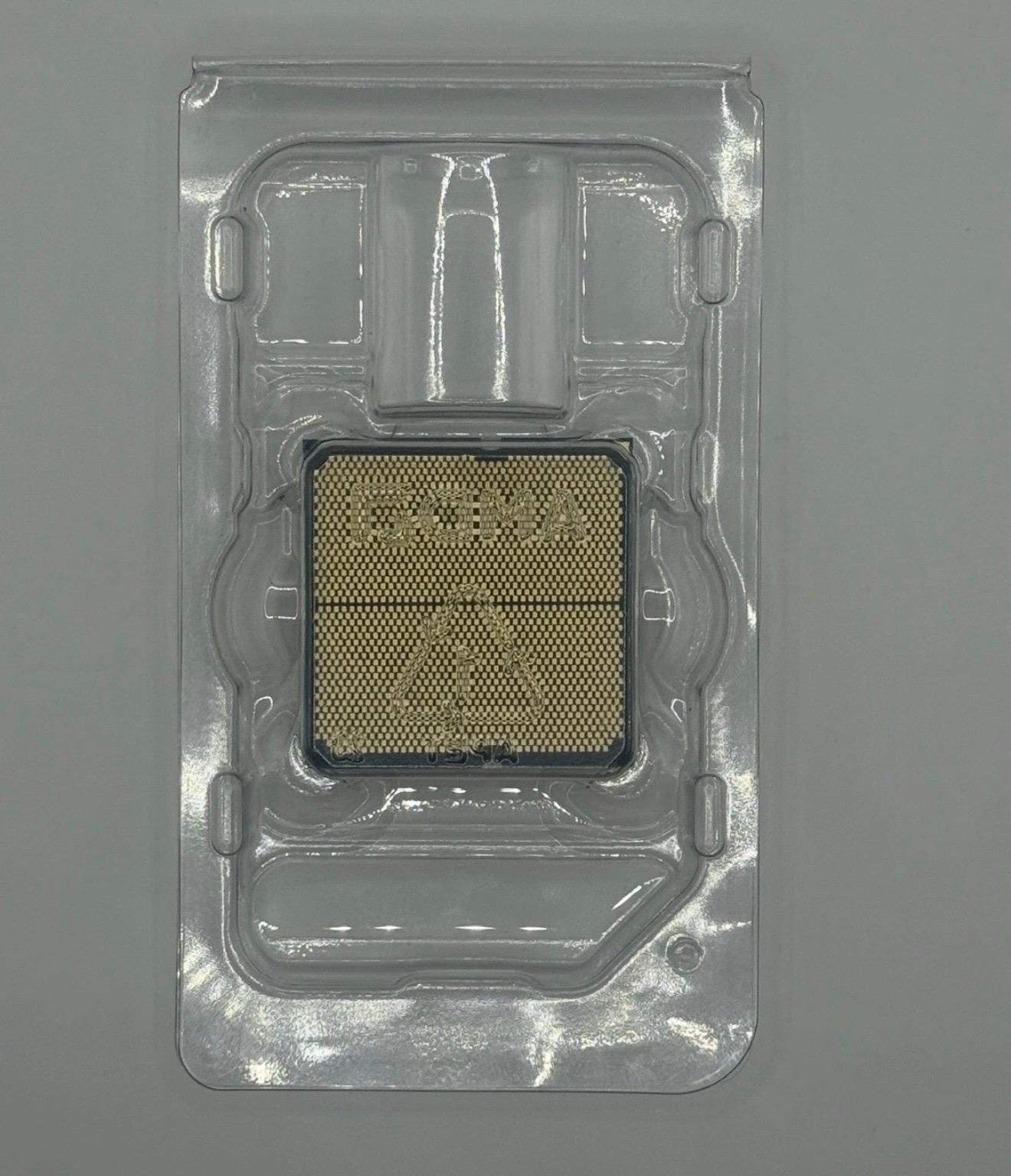 AMD Ryzen 9 9900X