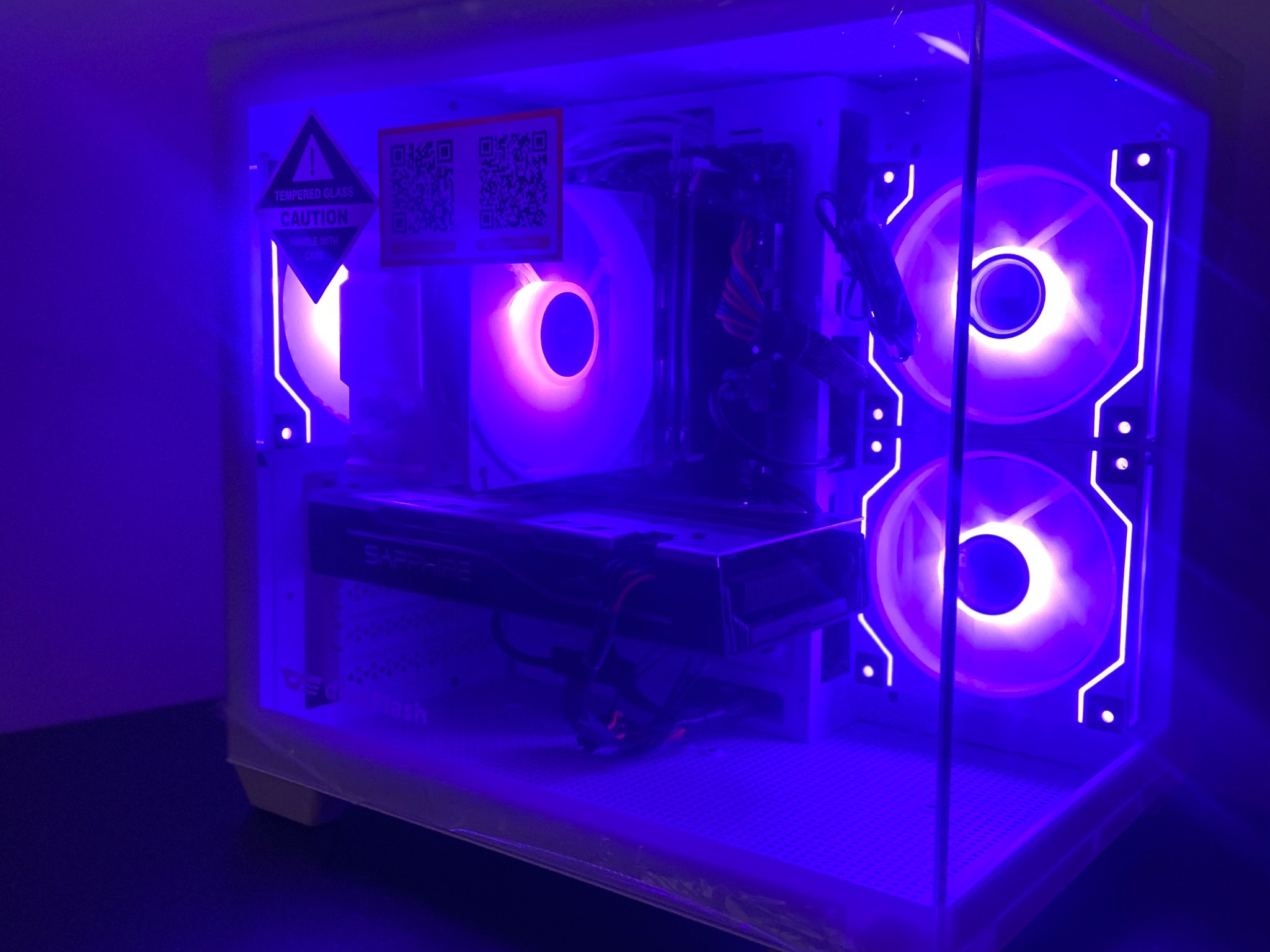 Custom White Gaming PC | Intel i7 | RX 580 8GB | 16GB RAM |