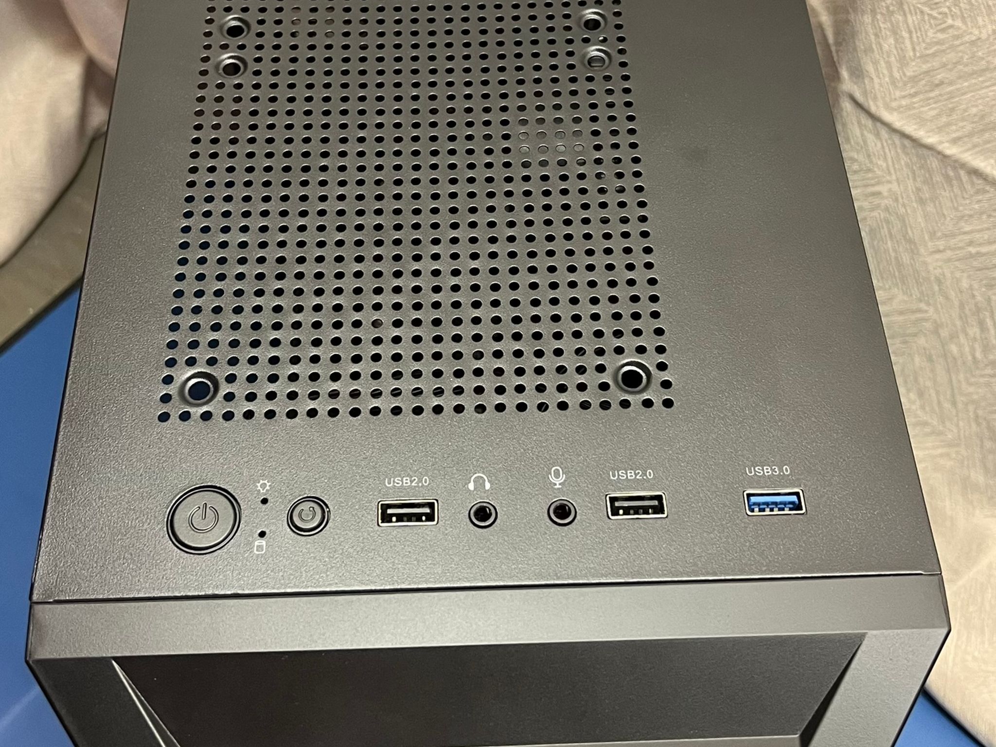 1080P Budget Gaming PC Ryzen 3 4100 EVGA RTX 2060 16GB Ram 512GB SSD